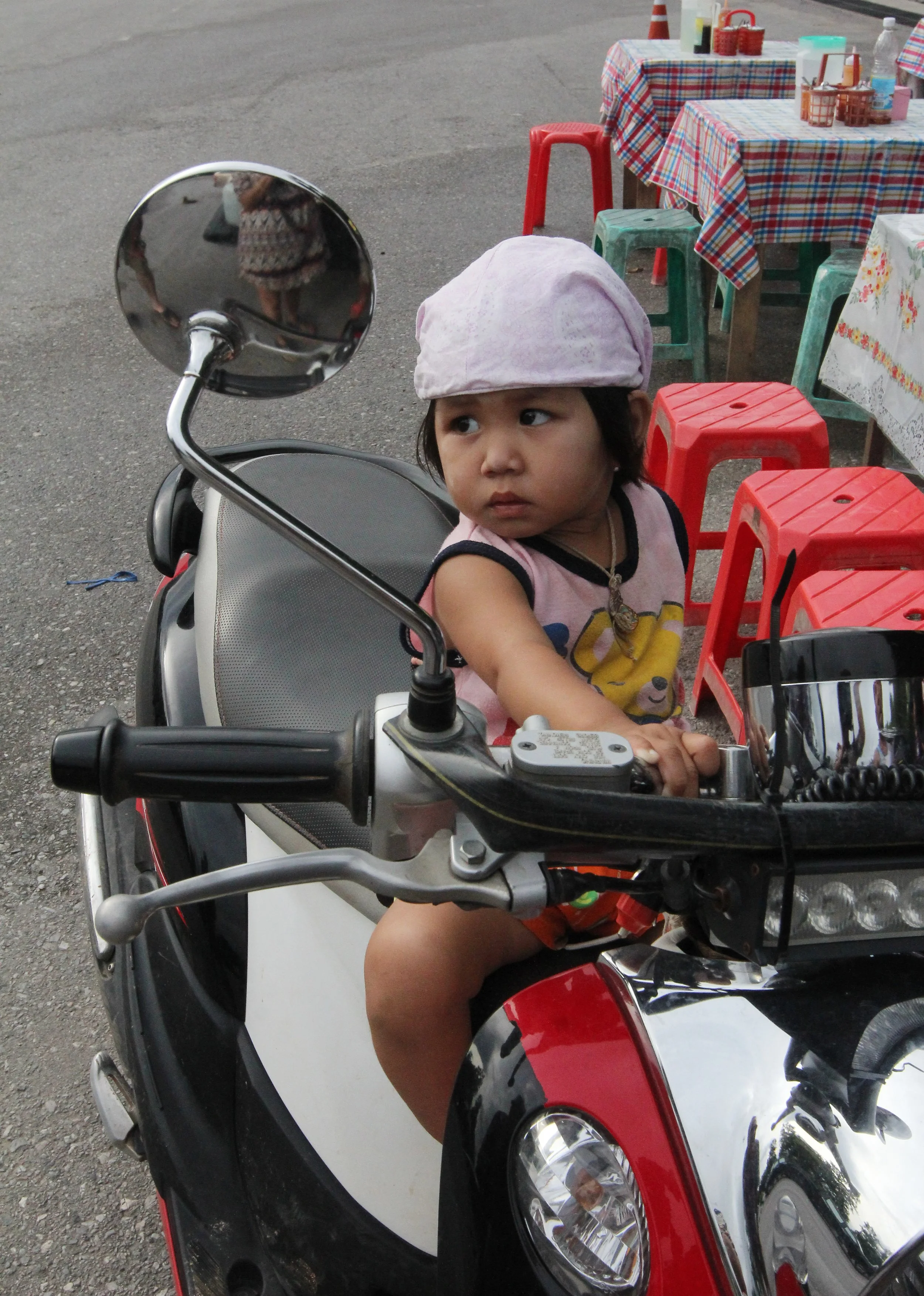 2015 Koh Lanta Summer Misc Images (1142).JPG