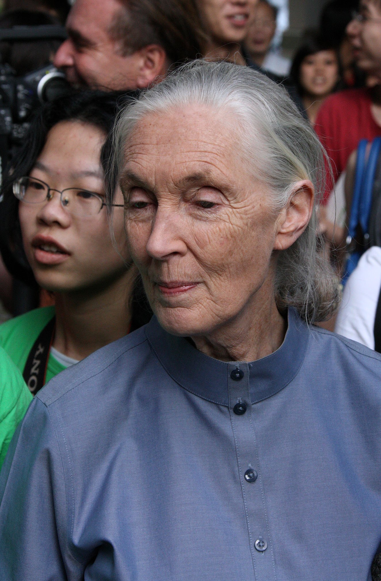 EVENING WITH DR. JANE GOODALL - 23 SEP 2010 - ROOTS AND SHOOTS (12).JPG