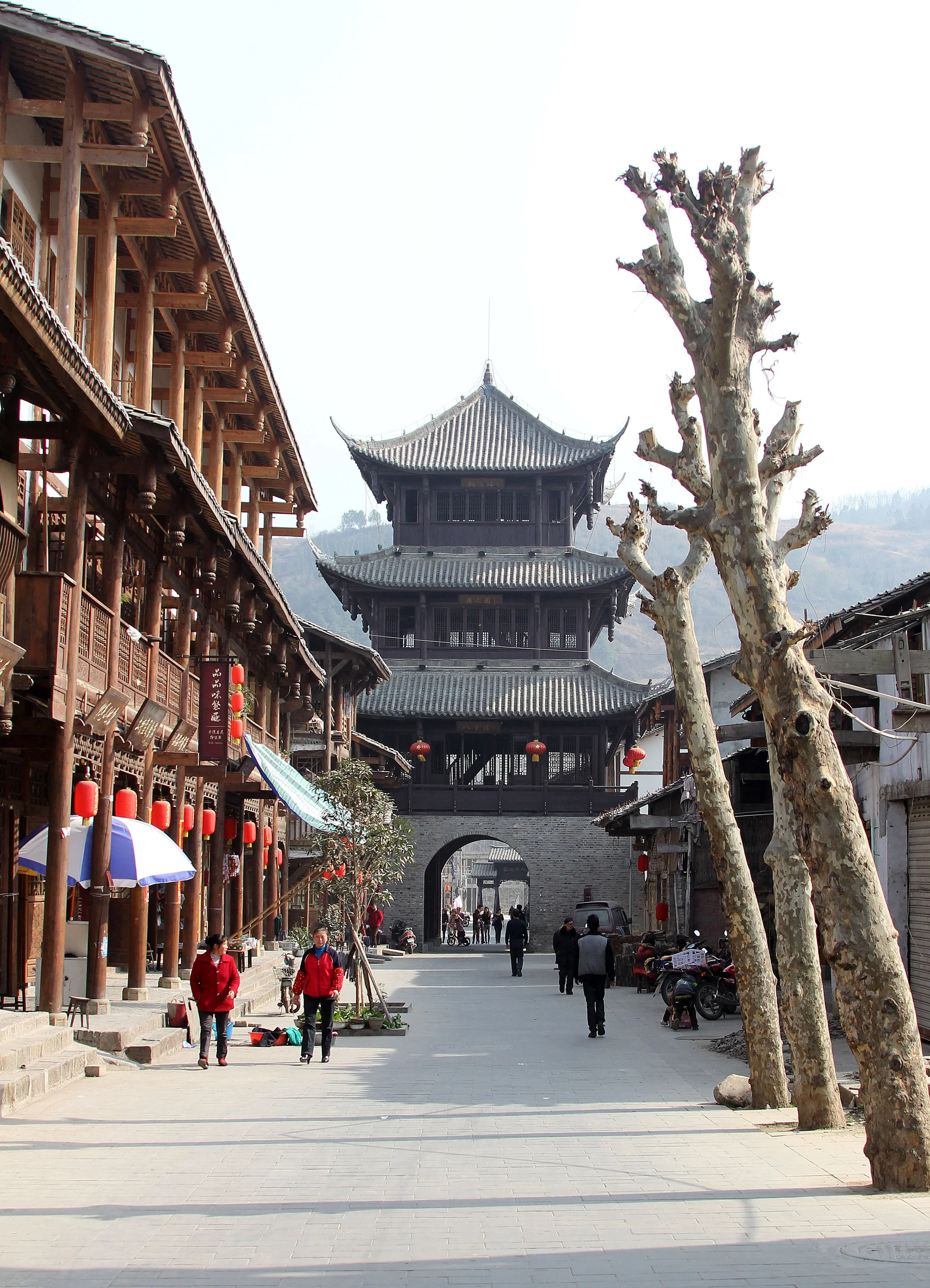 SHANGLI ANCIENT TOWN - SICHUAN CHINA (6).JPG