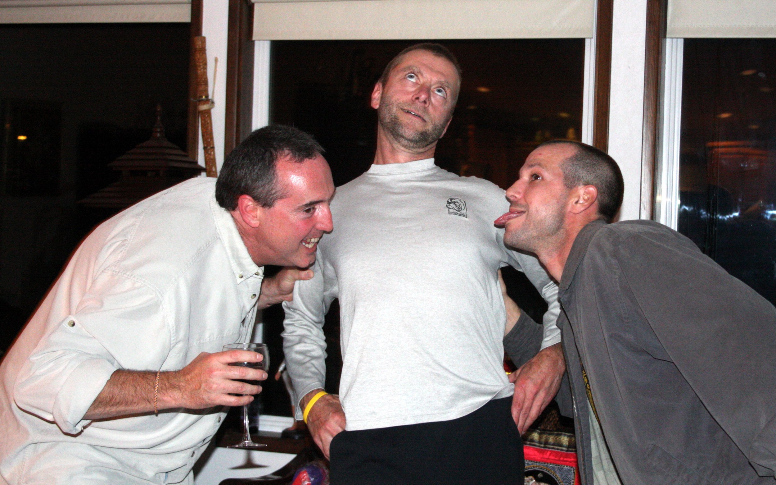 2008-9-28 NOI'S BIRTHDAY PARTY AT TUMI'S (25).JPG