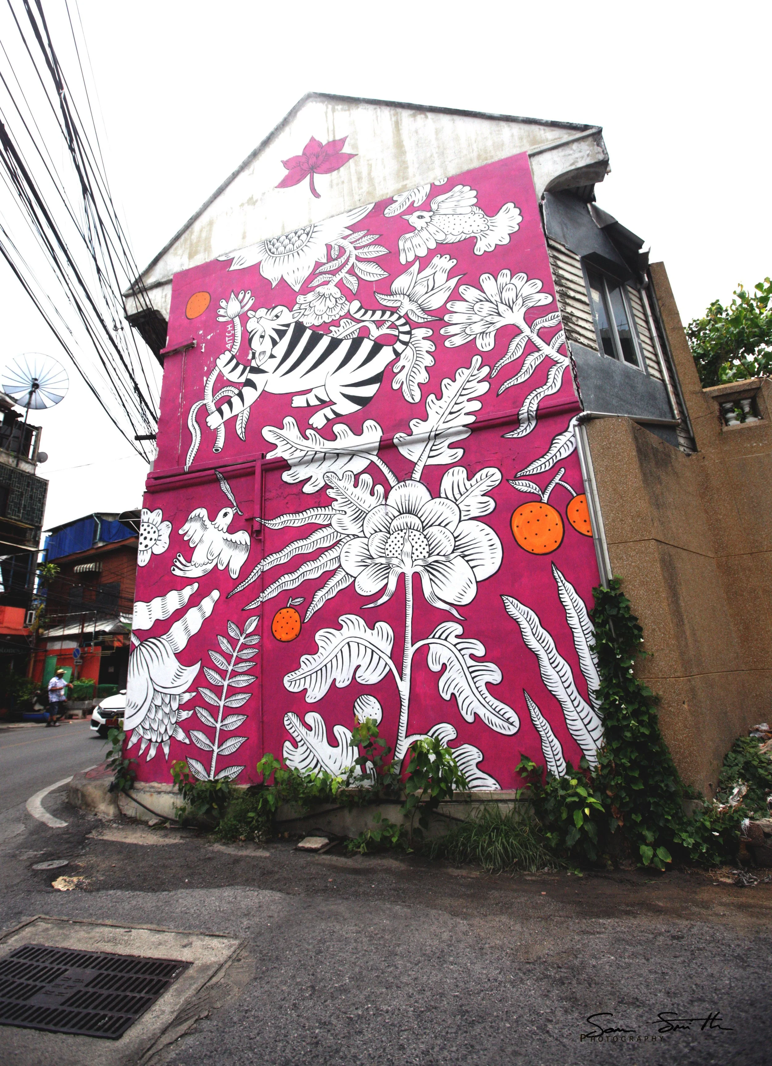 2017 Graffiti Tour in Bangkok (351).JPG