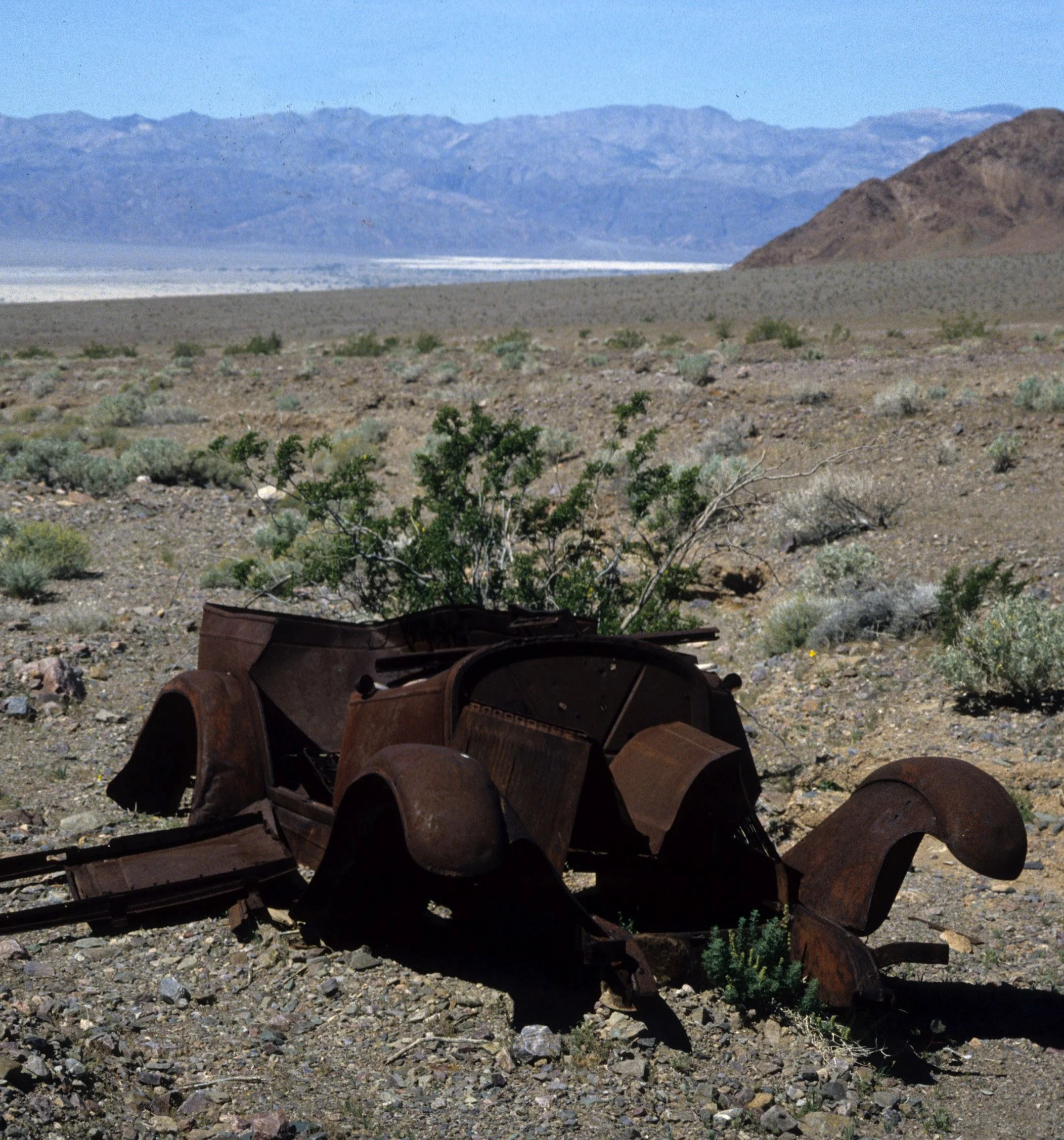 DEATH VALLEY - TRANSPORT (2).jpg