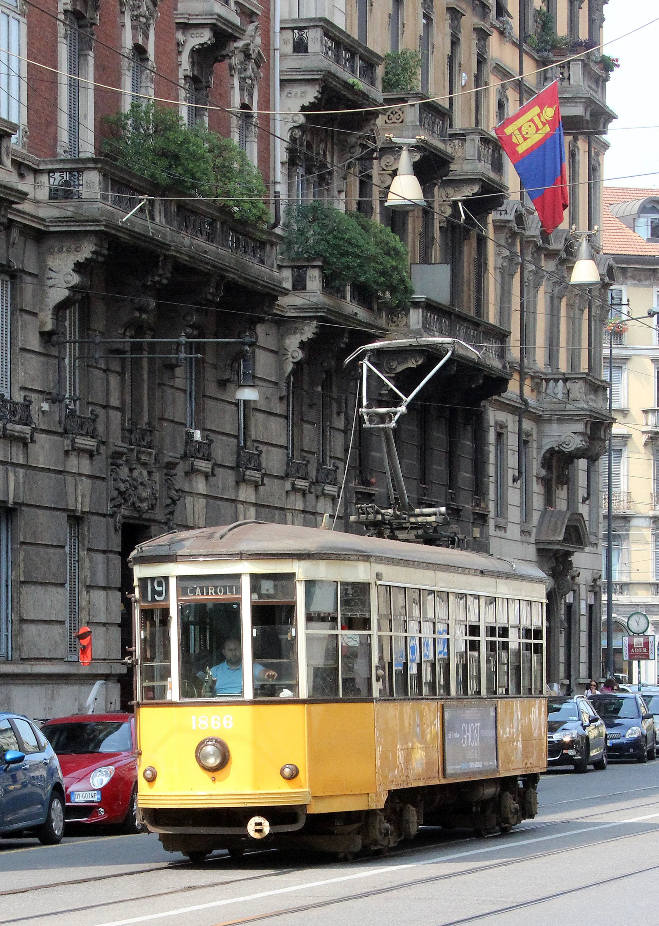 MILAN ITALY -  (3).JPG