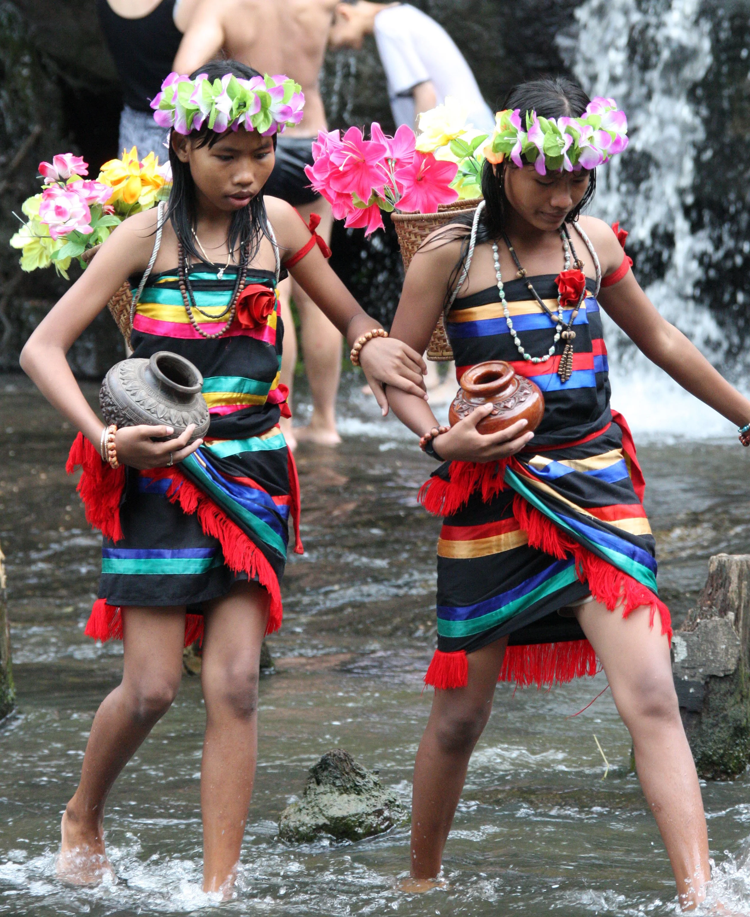 KULEN MOUNTAIN CAMBODIA - 1000 LINGHA RIVER (58).JPG