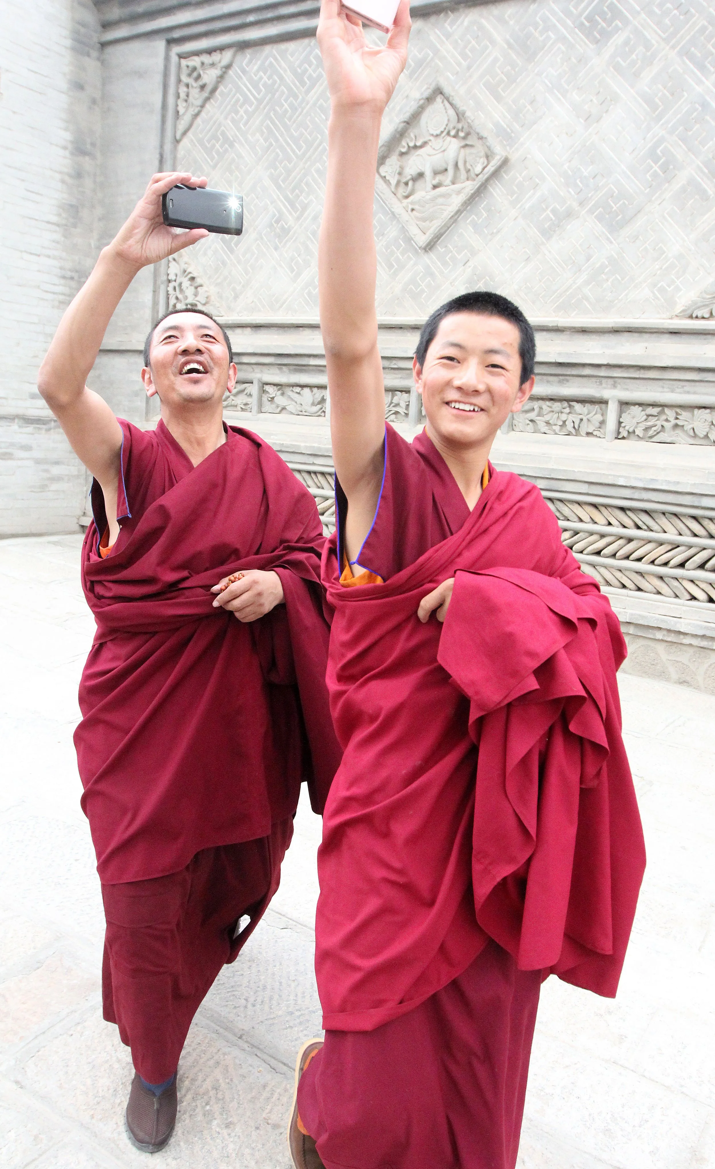 KUMBUM MONASTERY - QINGHAI - SUNNING BUDDHA FESTIVAL 2013 (130).JPG