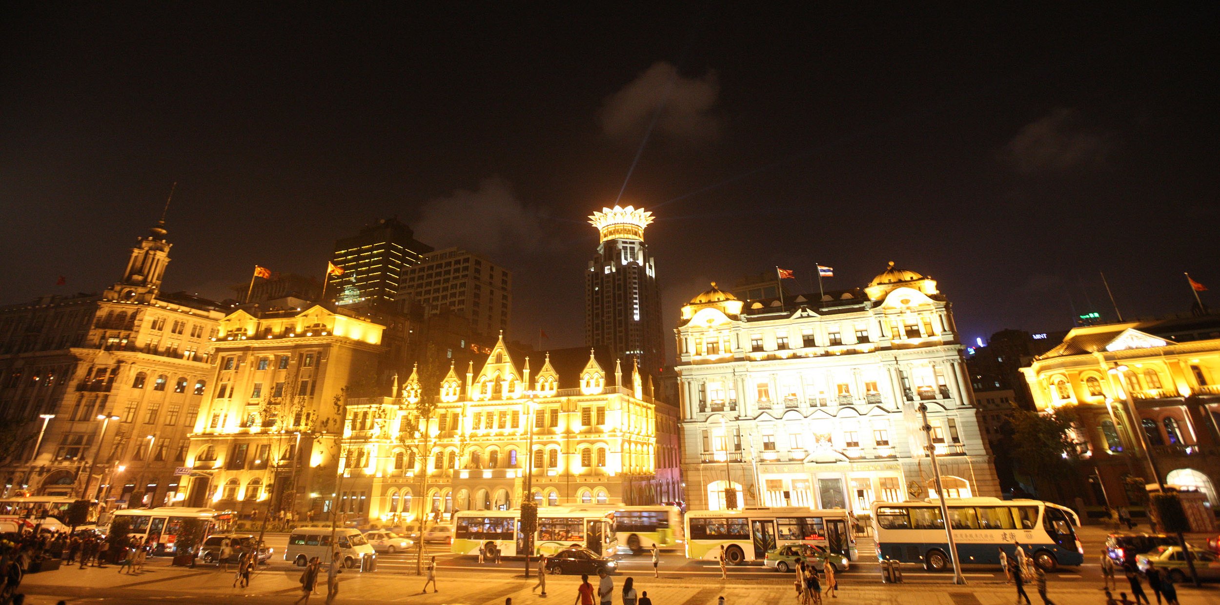 SHANGHAI NIGHT OUT - THE BUND IN AUGUST (31).JPG