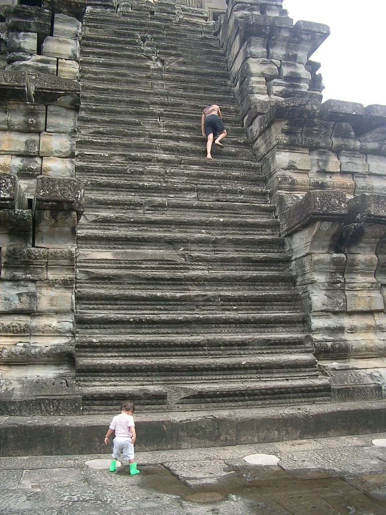 ANGKOR - ANGKOR WAT TEMPLE - CAMBODIA (63).JPG