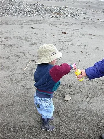 2005-4-17  COKIES PLAY DATE WITH ABBY (6).JPG