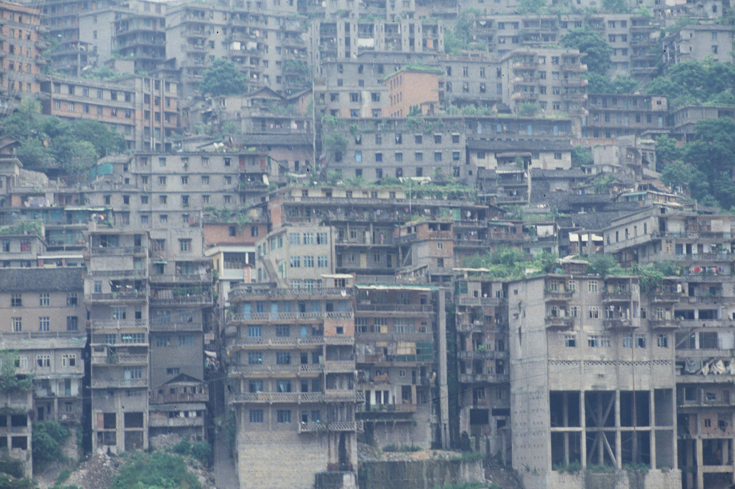 YANGTZE RIVER  - CITY SOON TO BE FLOODED A.jpg