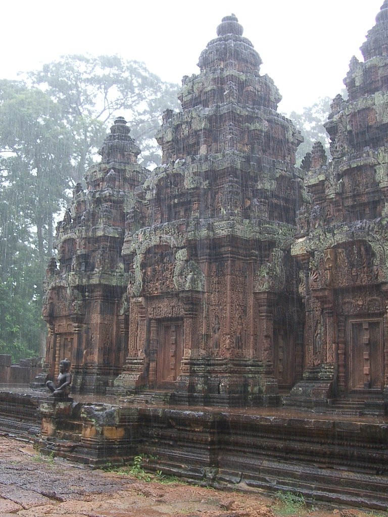 ANGKOR - BANTEAY SREI TEMPLE - CAMBODIA  (8).JPG