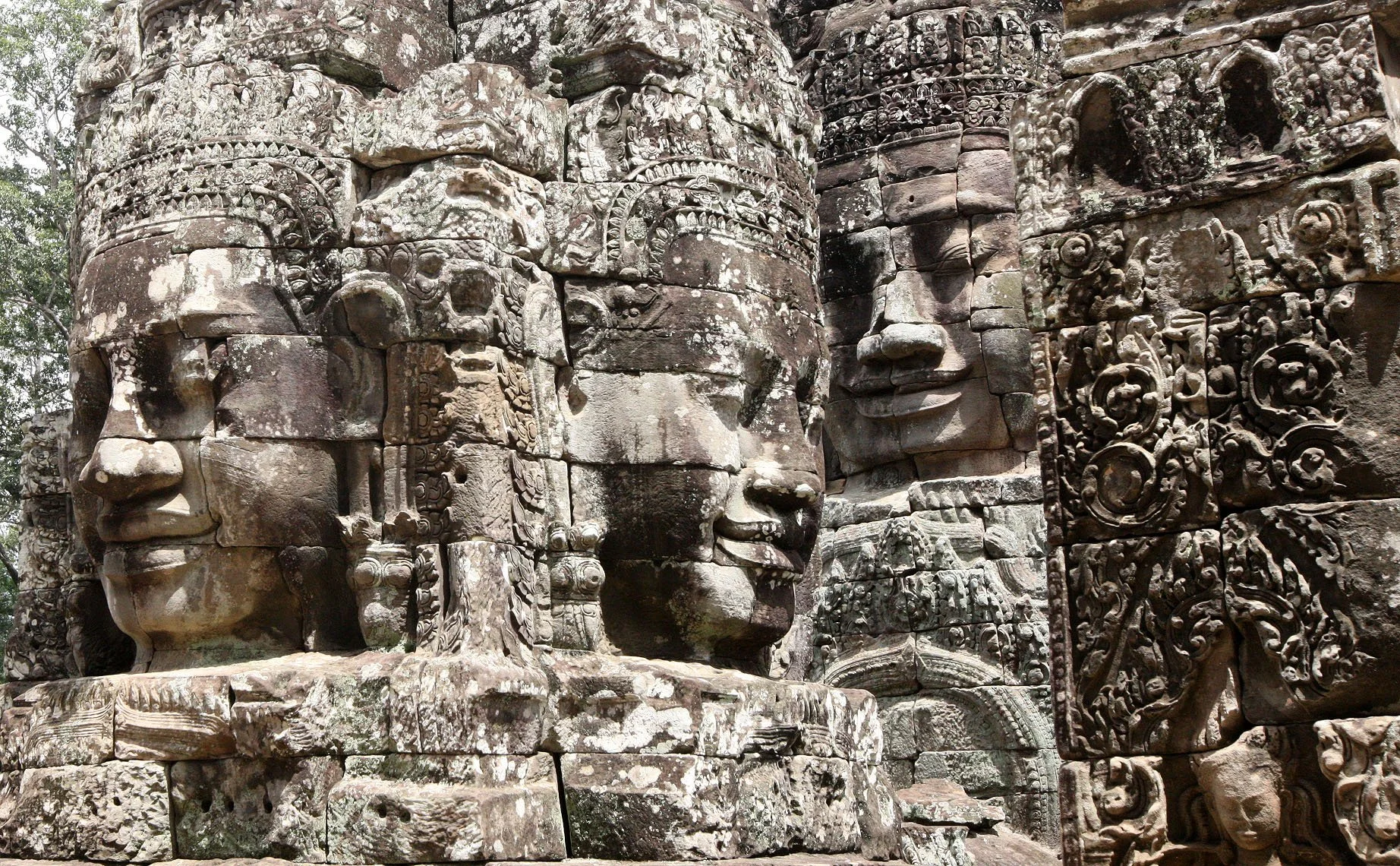 BAYON - JULY 2010 (22).JPG