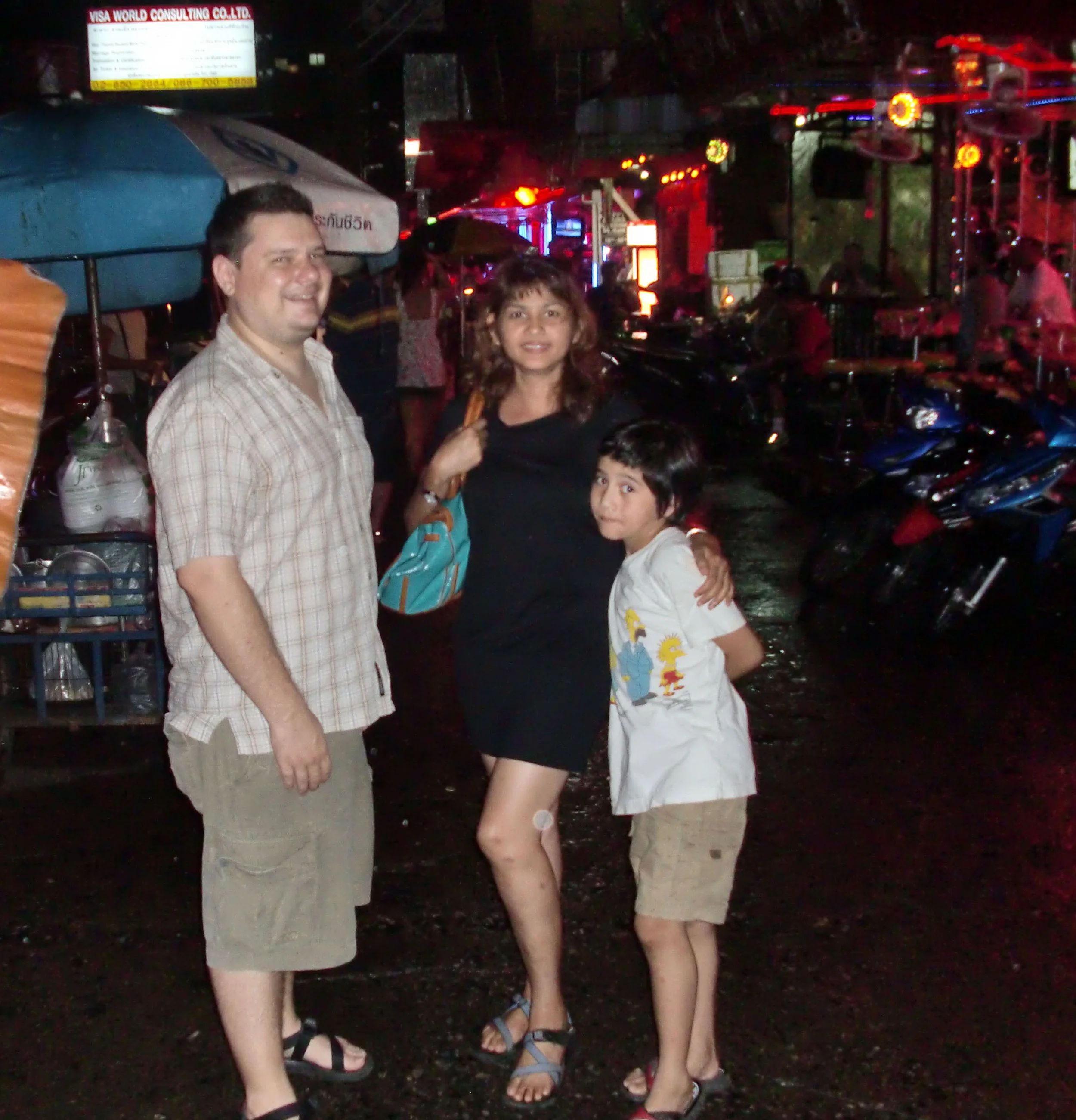 2010 Bangkok Soi Cowboy with Friends and Family (34).JPG