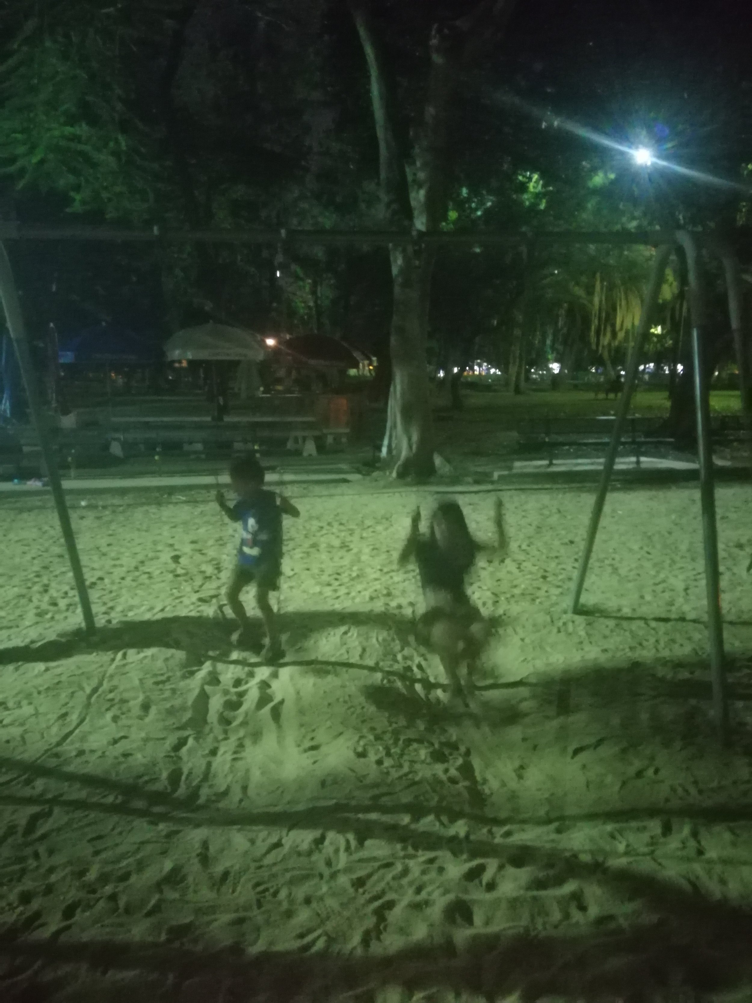 2019 Lumpini Park Bangkok with Gift and Ann (57).jpg