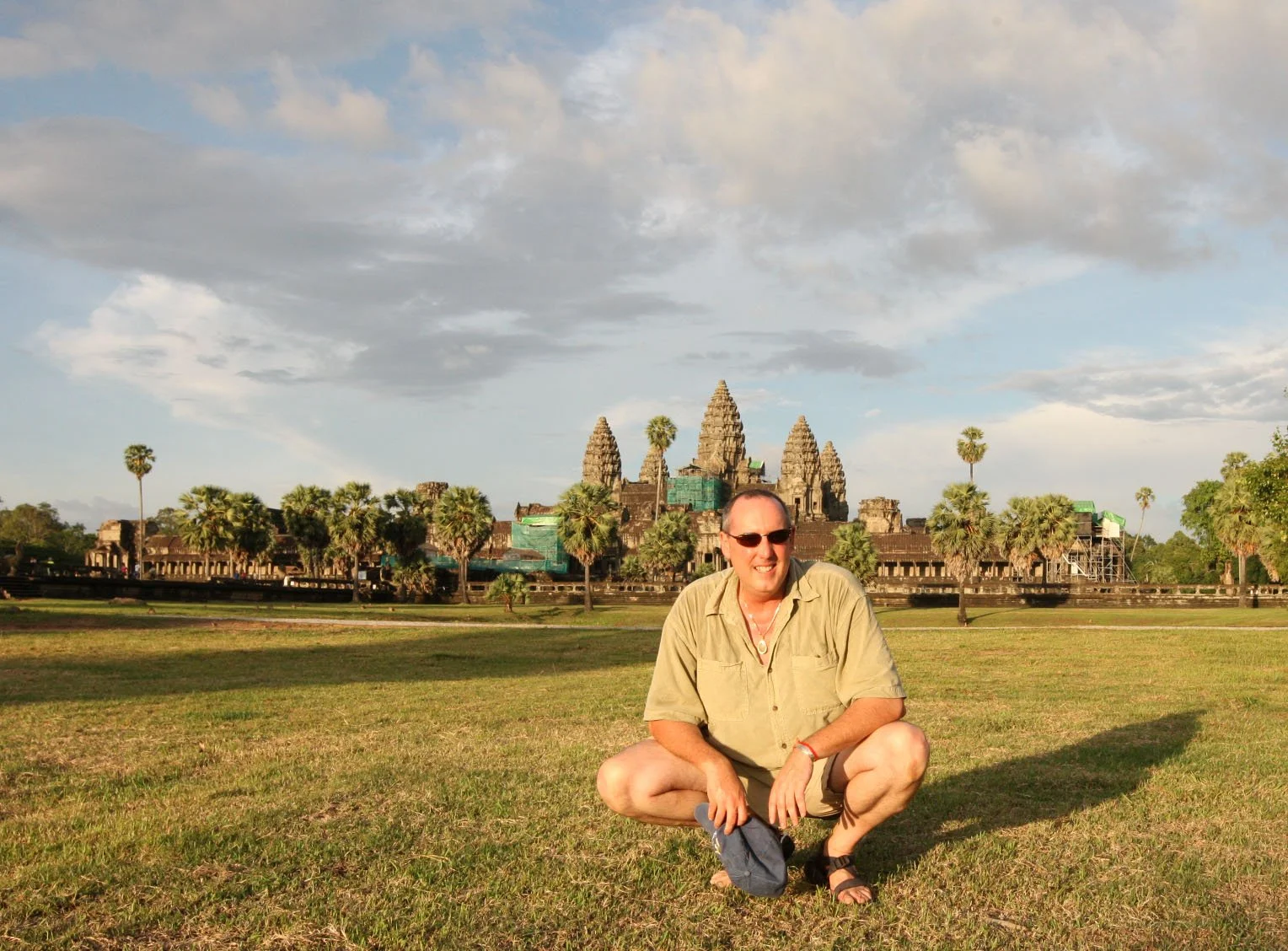 ANGKOR WAT TEMPLE - CAMBODIA - JULY 2010 (20).JPG