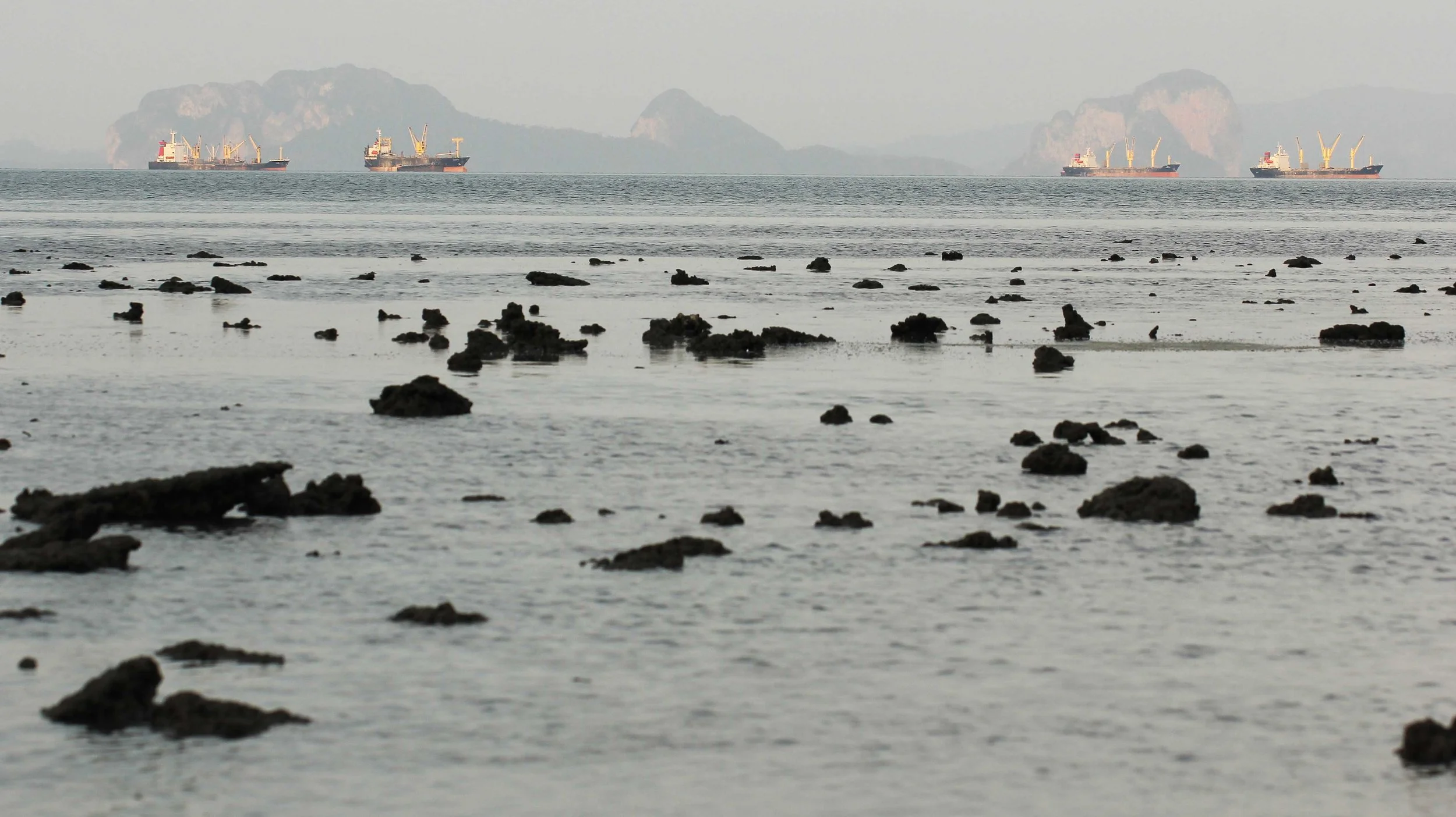 2015 Koh Lanta Songkran with friends from ISB (677).JPG