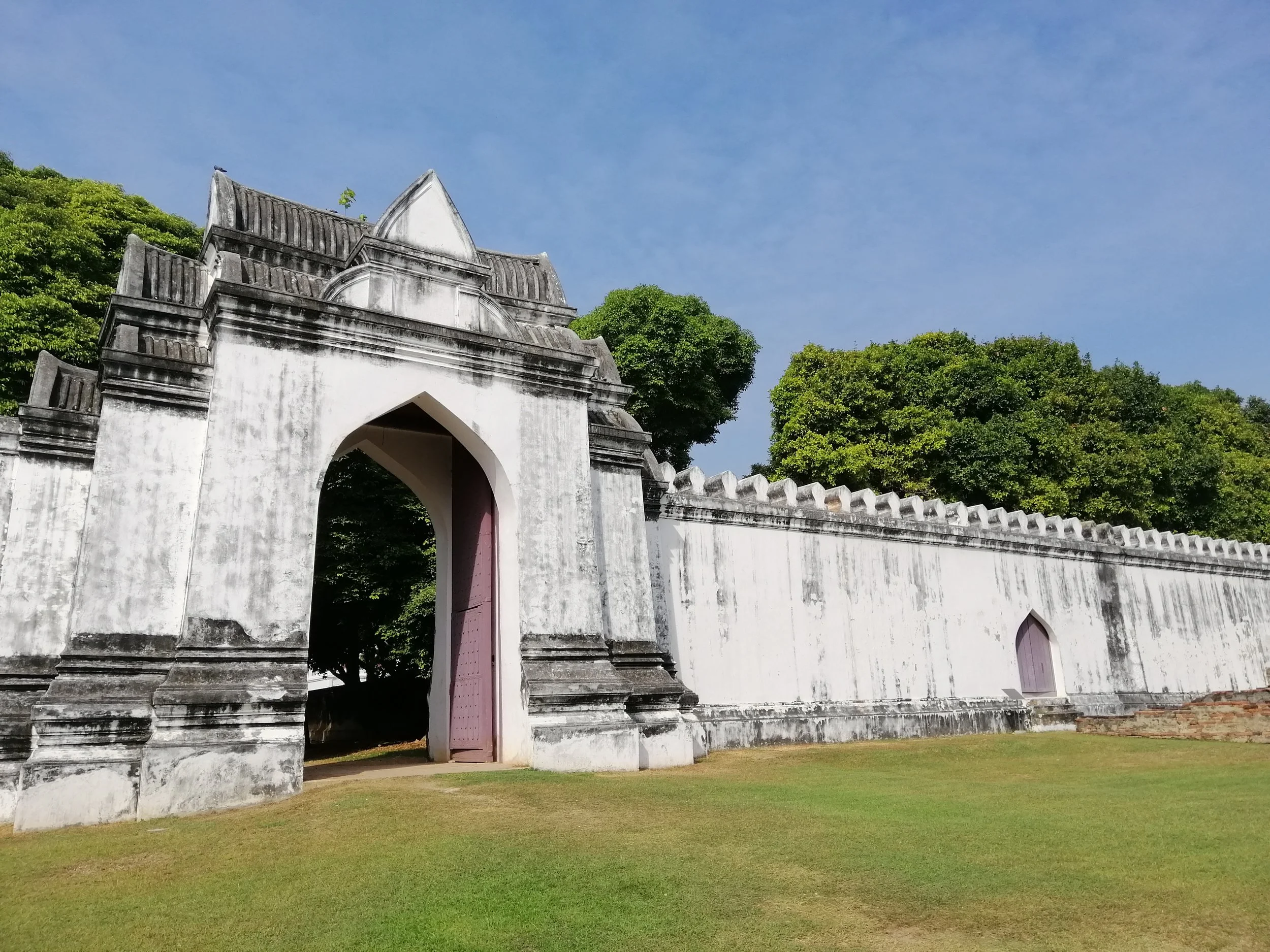 2020 Lopburi City and Temples with Cokie (18).jpg
