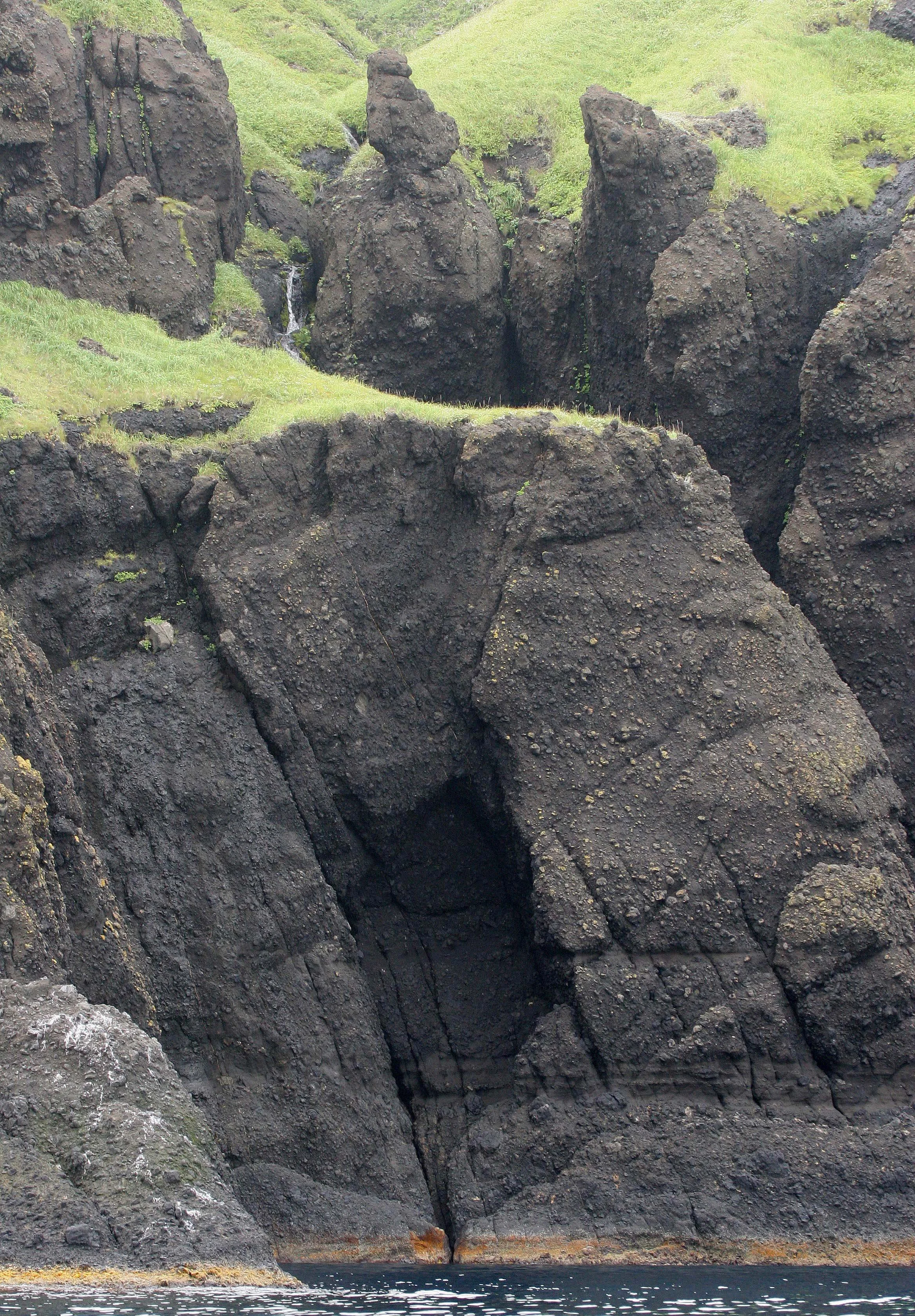 KURIL ISLANDS - VIEWS LANDSCAPES AND GEOLOGY (145).jpg