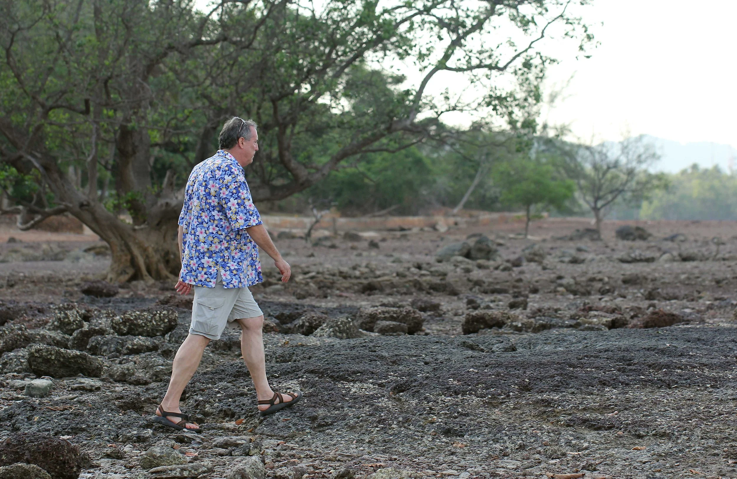 2015 Koh Lanta Songkran with friends from ISB (587).JPG