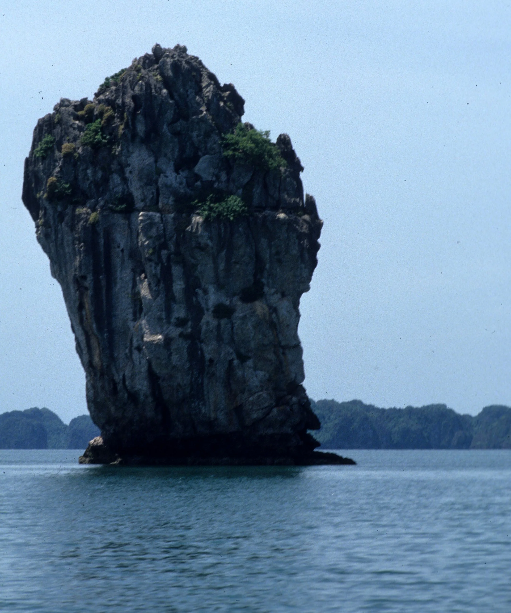 HALONG BAY - VIETNAM (3).jpg