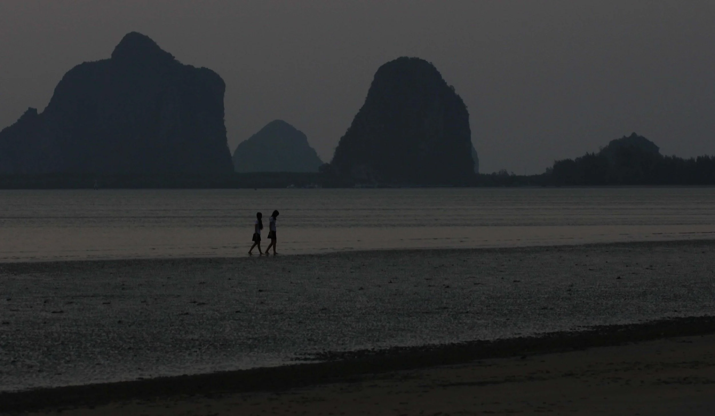 2014 ISB Trip to Pak Meng Beach in Trang (34).JPG