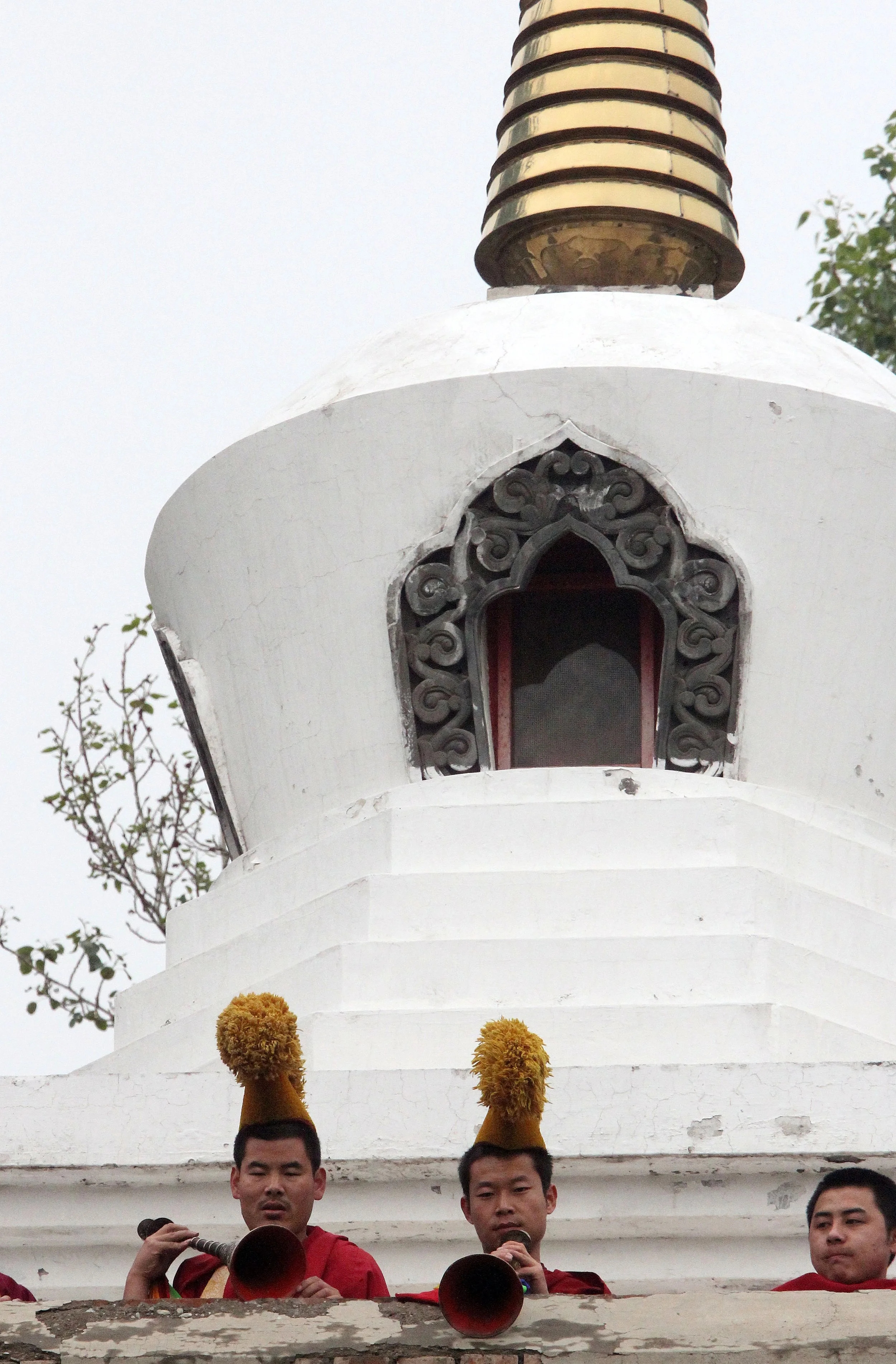 KUMBUM MONASTERY - QINGHAI - SUNNING BUDDHA FESTIVAL 2013 (163).JPG