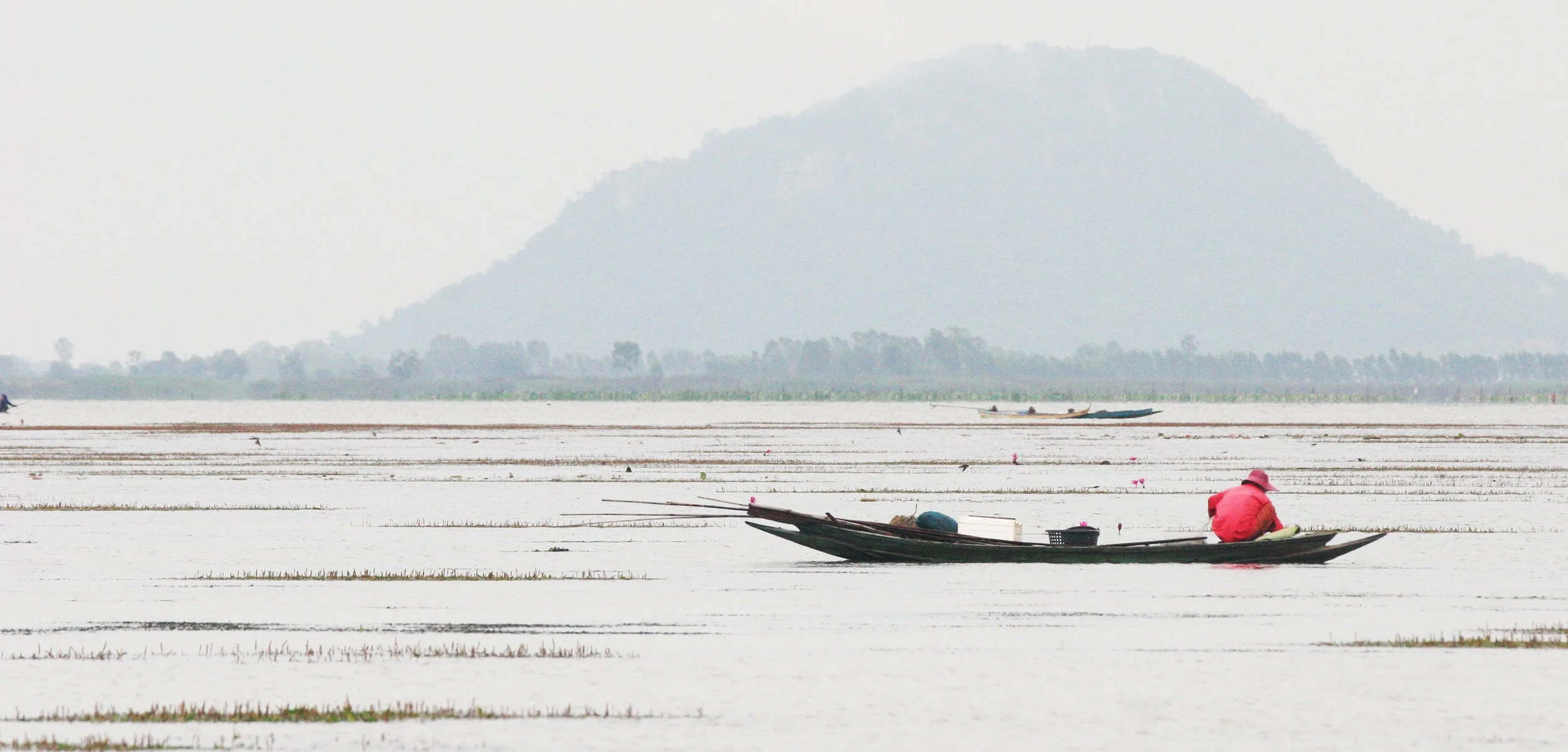 BUENG BORAPHET THAILAND - FISHERS.JPG