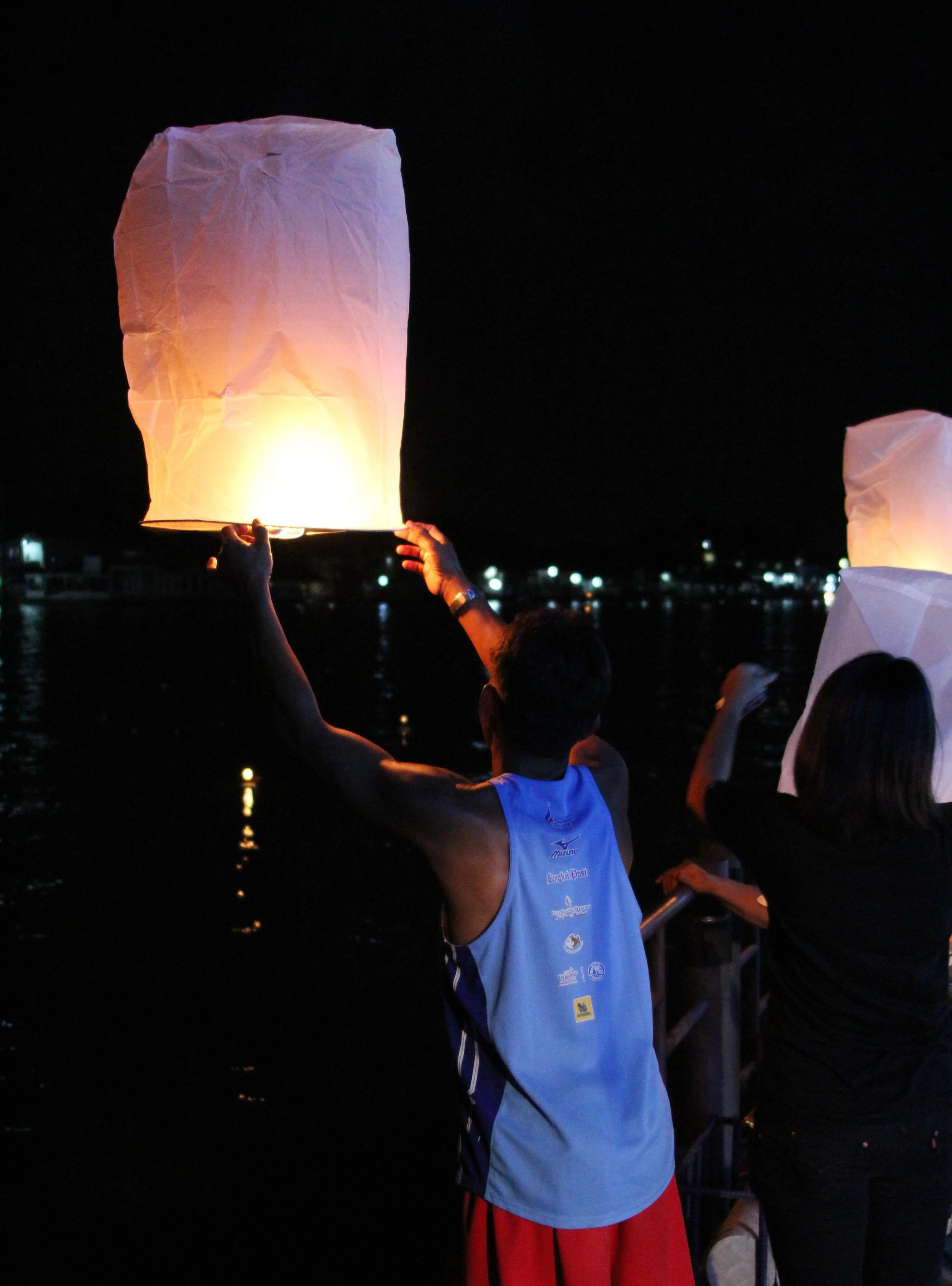 2013 Loy Krathong in Bangkok (28).JPG
