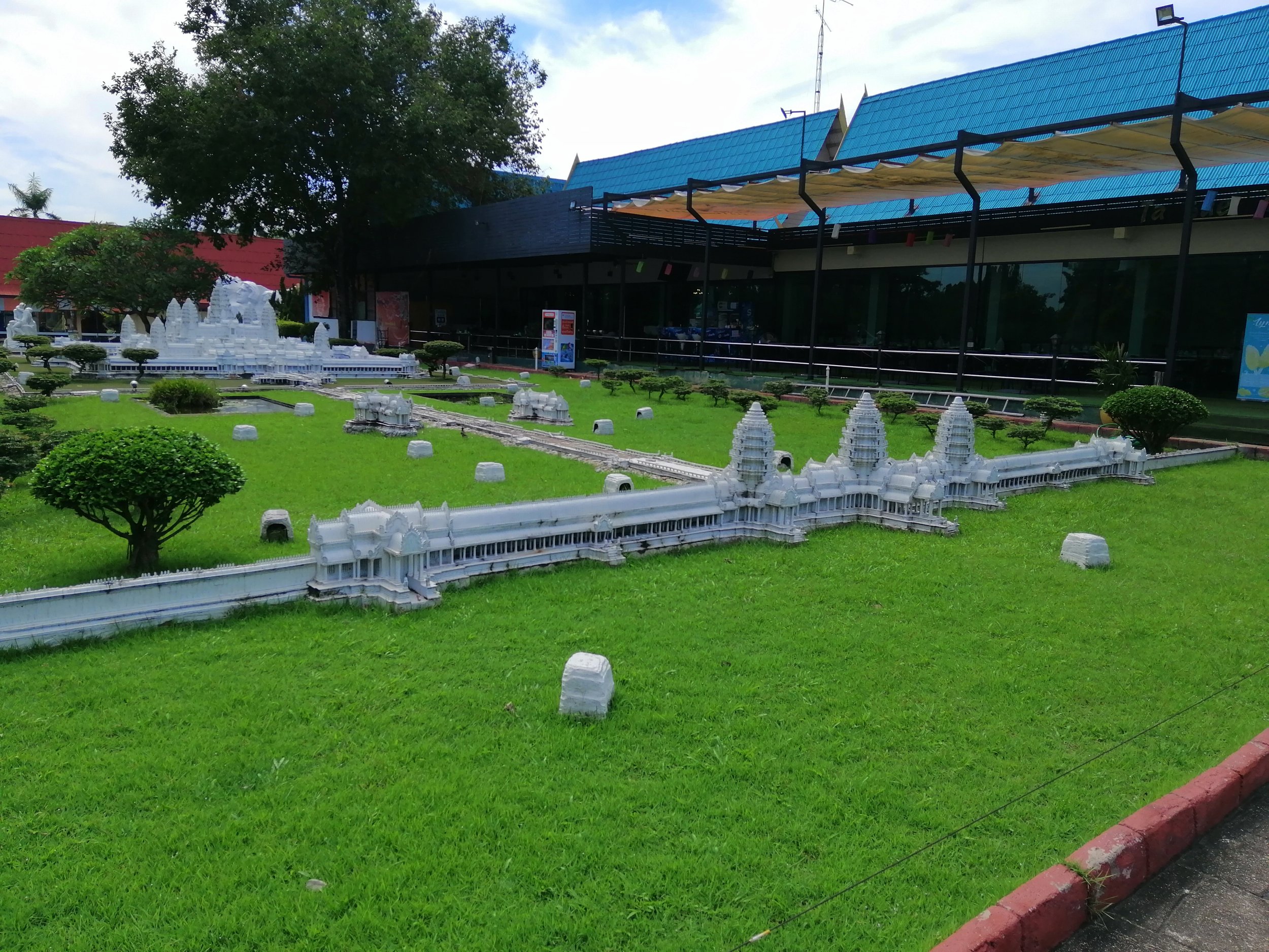 2018 Pattaya with Gift Temples and Miniature City (88).jpg