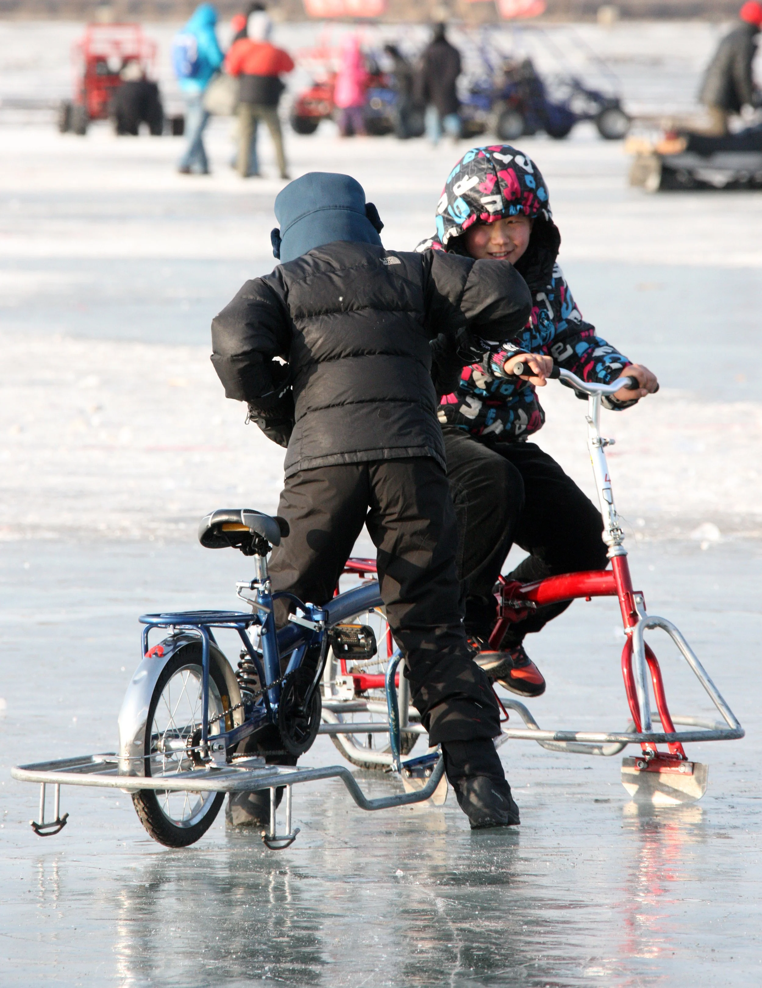 SONGHUA RIVER HARBIN CHINA - ACTIVITY ZONE! (35).JPG