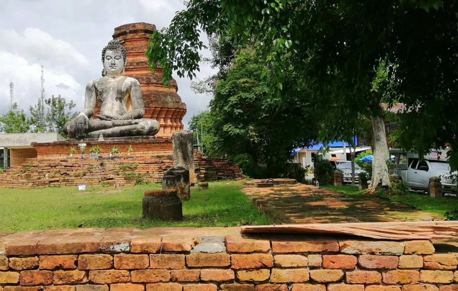 2020 Chiang Saen Temple City Summer Road Trip (1).jpg