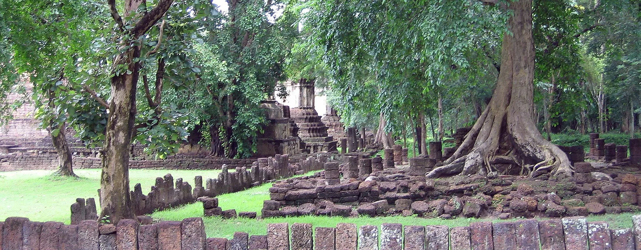 SRI SATCHANALAI - 2006 (36).jpg