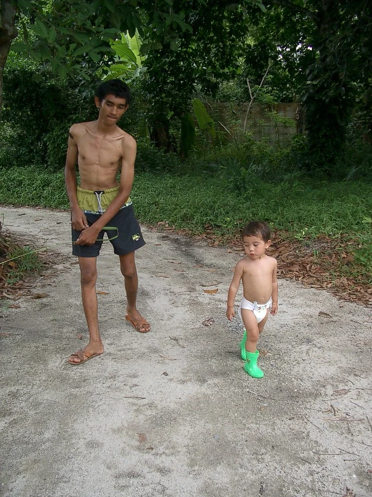 2004 Nakhonsithammarat with Family  (54).JPG
