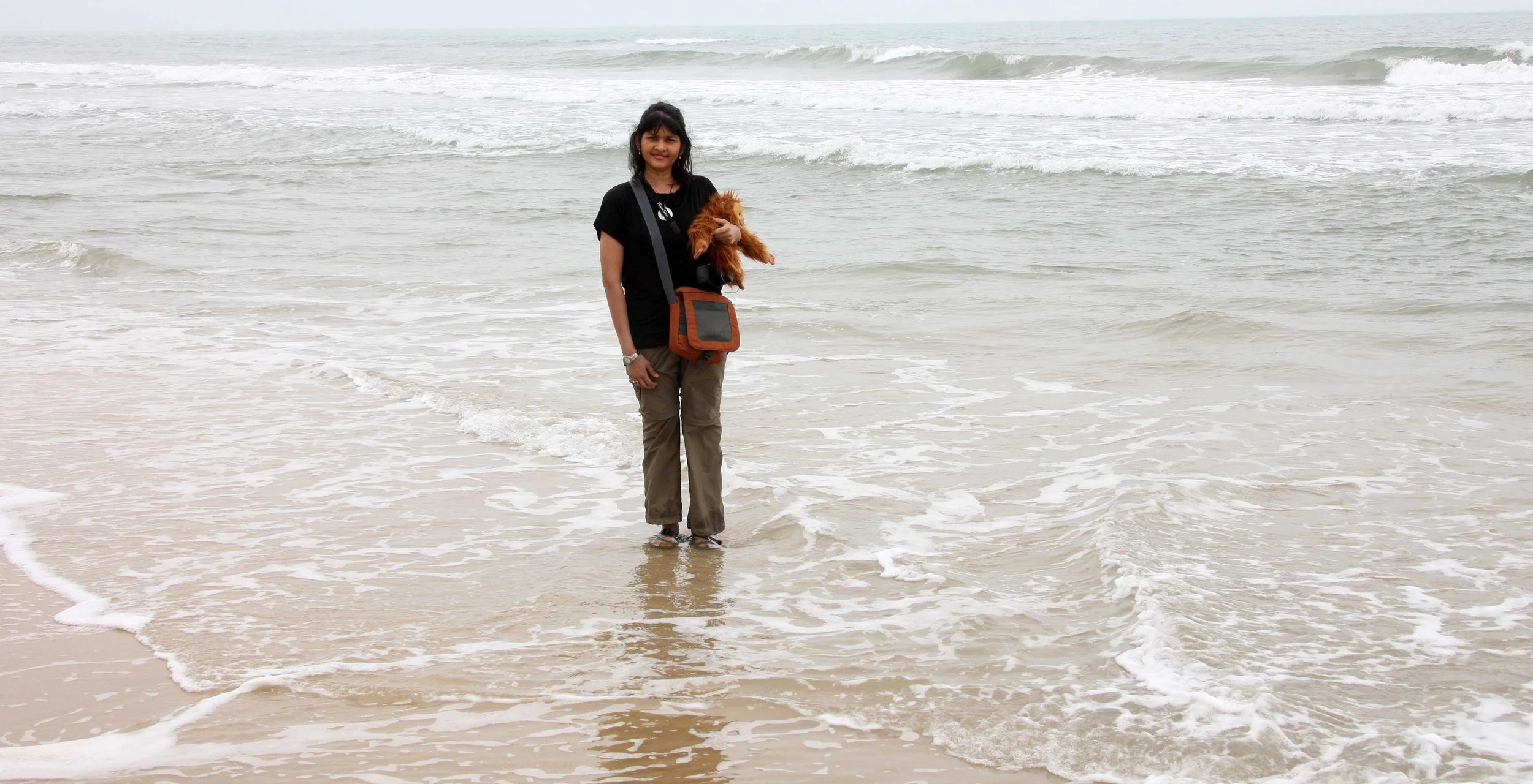 BEACH TOWN NEAR BACH MA NATIONAL PARK VIET NAM (28).JPG