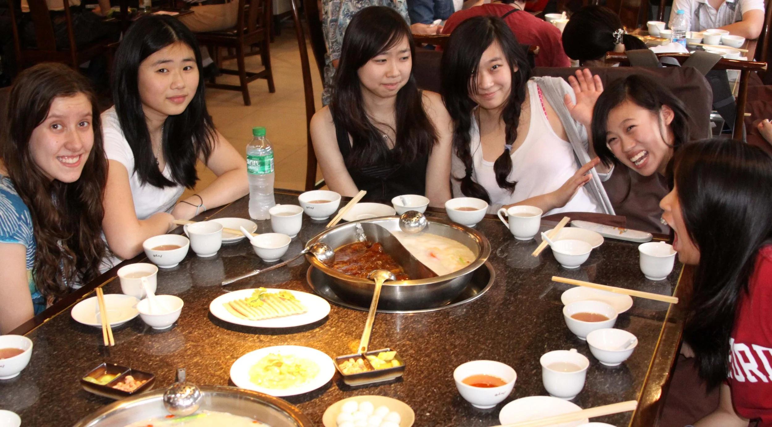 CHENGDU - HOT POT DINNER - CHINA ALIVE 2011 (5).JPG