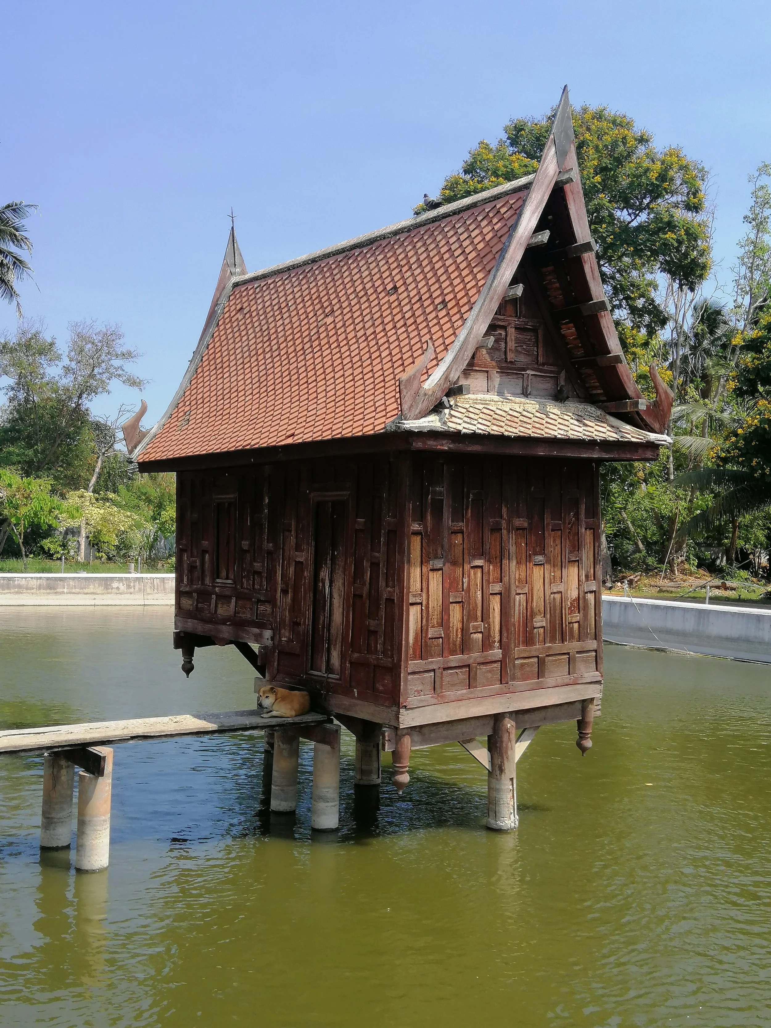2020 Petchaburi Temples and Sights (24).jpg