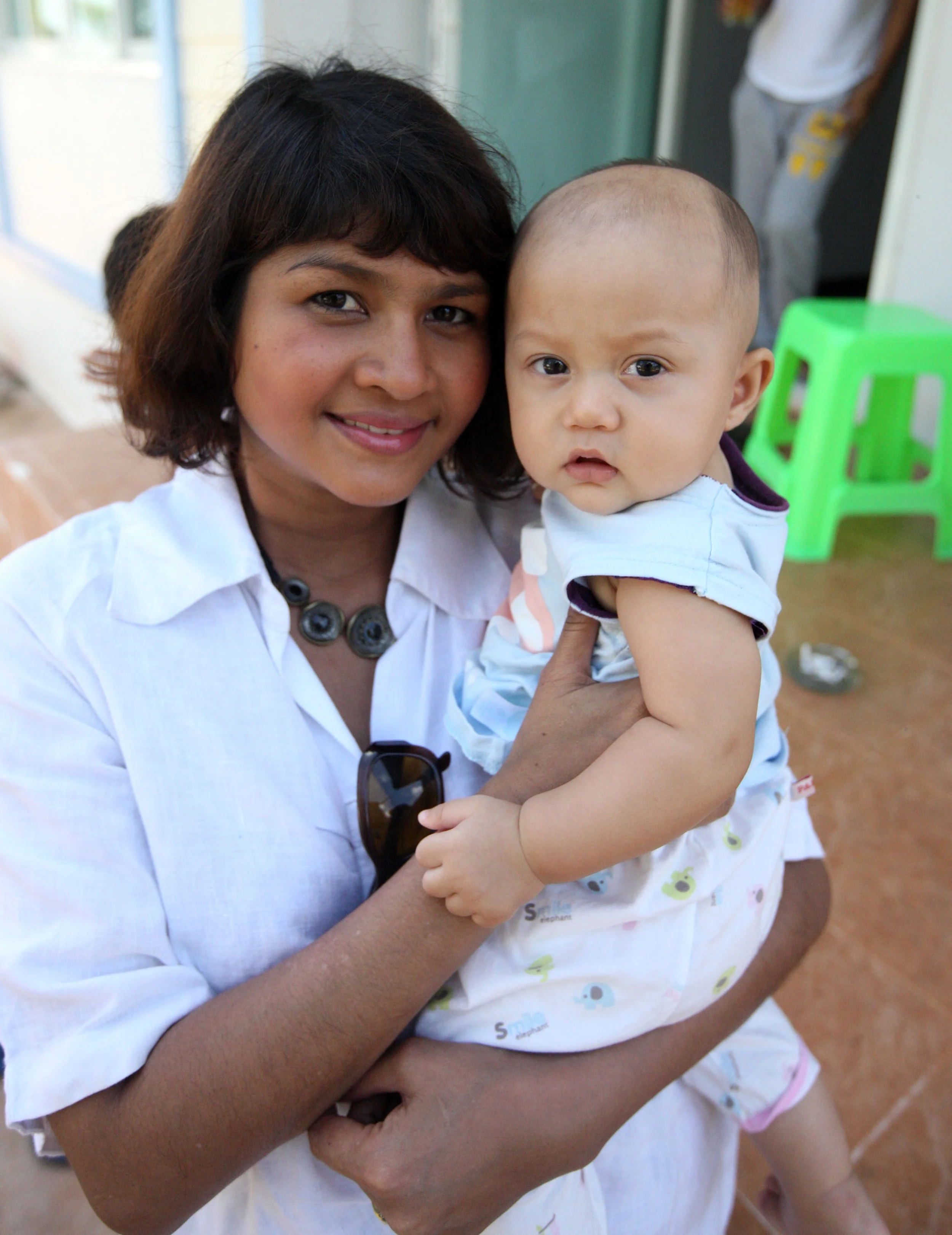 2014 Nakhon Ratchasima Korat Visit Taya and Kevin (68).JPG