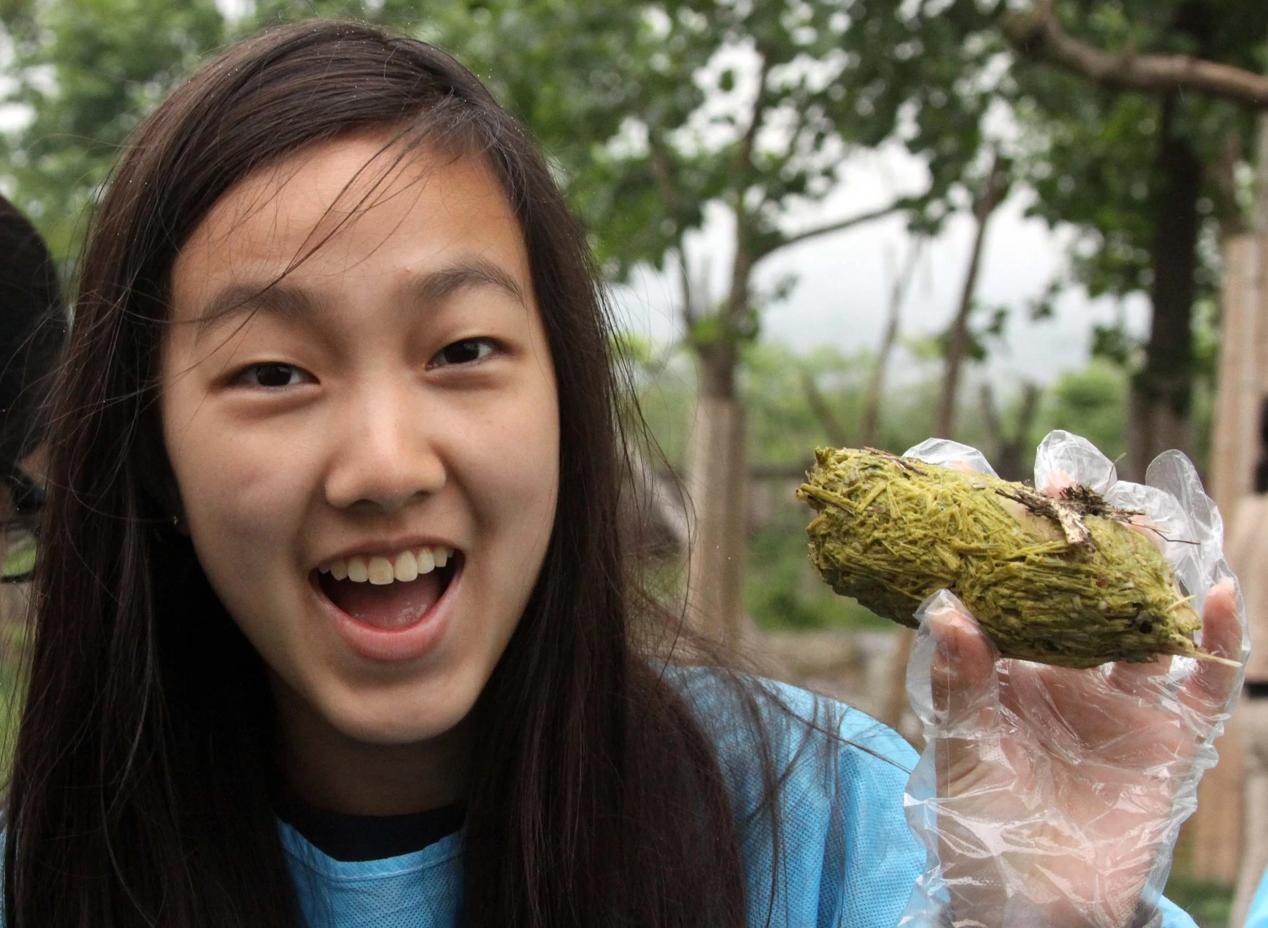 CHENGDU GIANT PANDA BREEDING CENTER - CHINA ALIVE 2011 (5).JPG