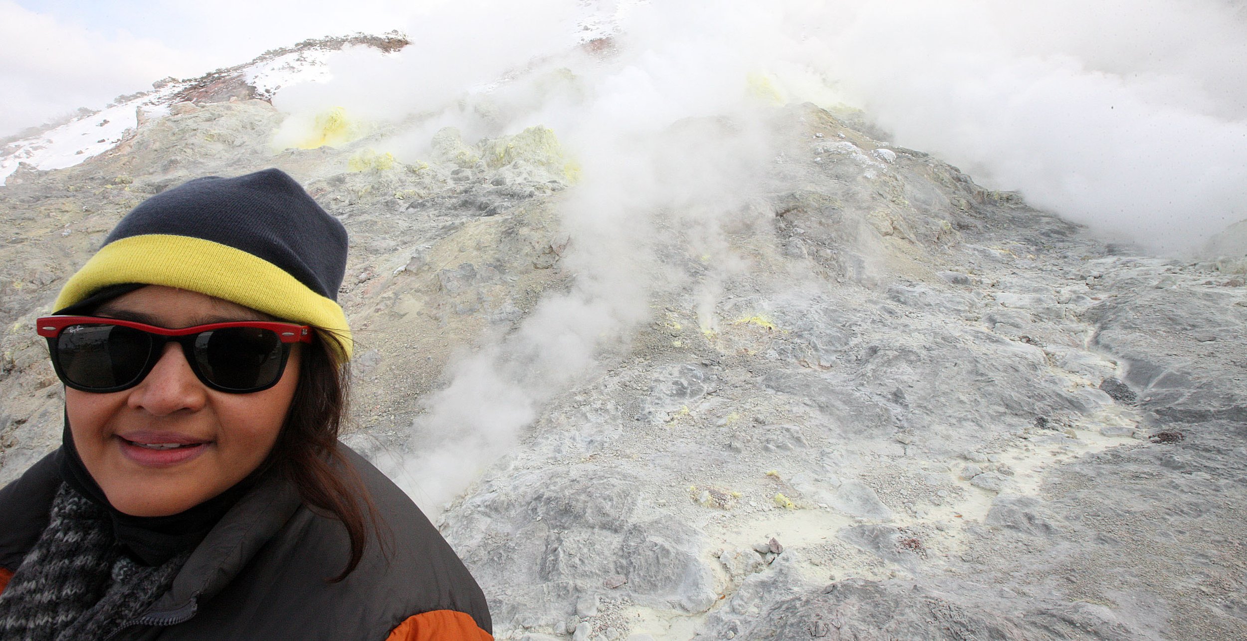 KUSSHARO LAKE, HOKKAIDO JAPAN - MT IWO FUMAROLES (17).JPG