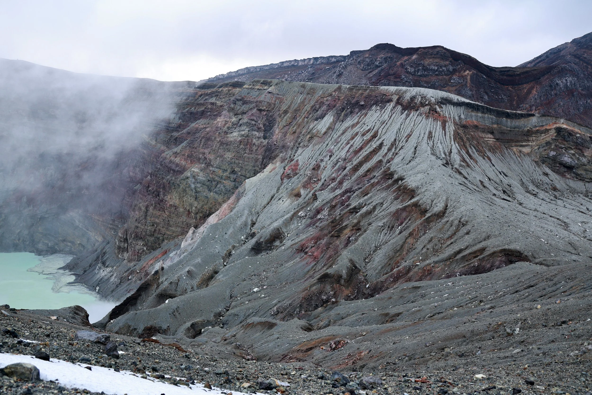 Aso Nakadake Crater, Aso-zan Kumamoto Japan (18).jpg