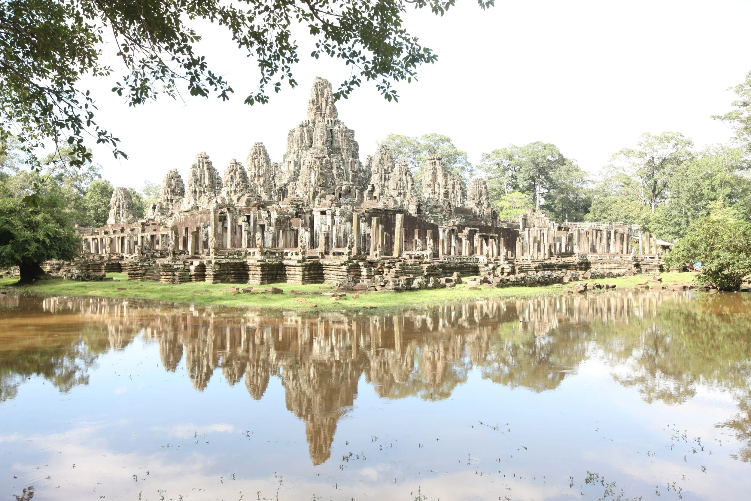 BAYON TEMPLE - CAMBODIA - JULY 2010 (39).JPG