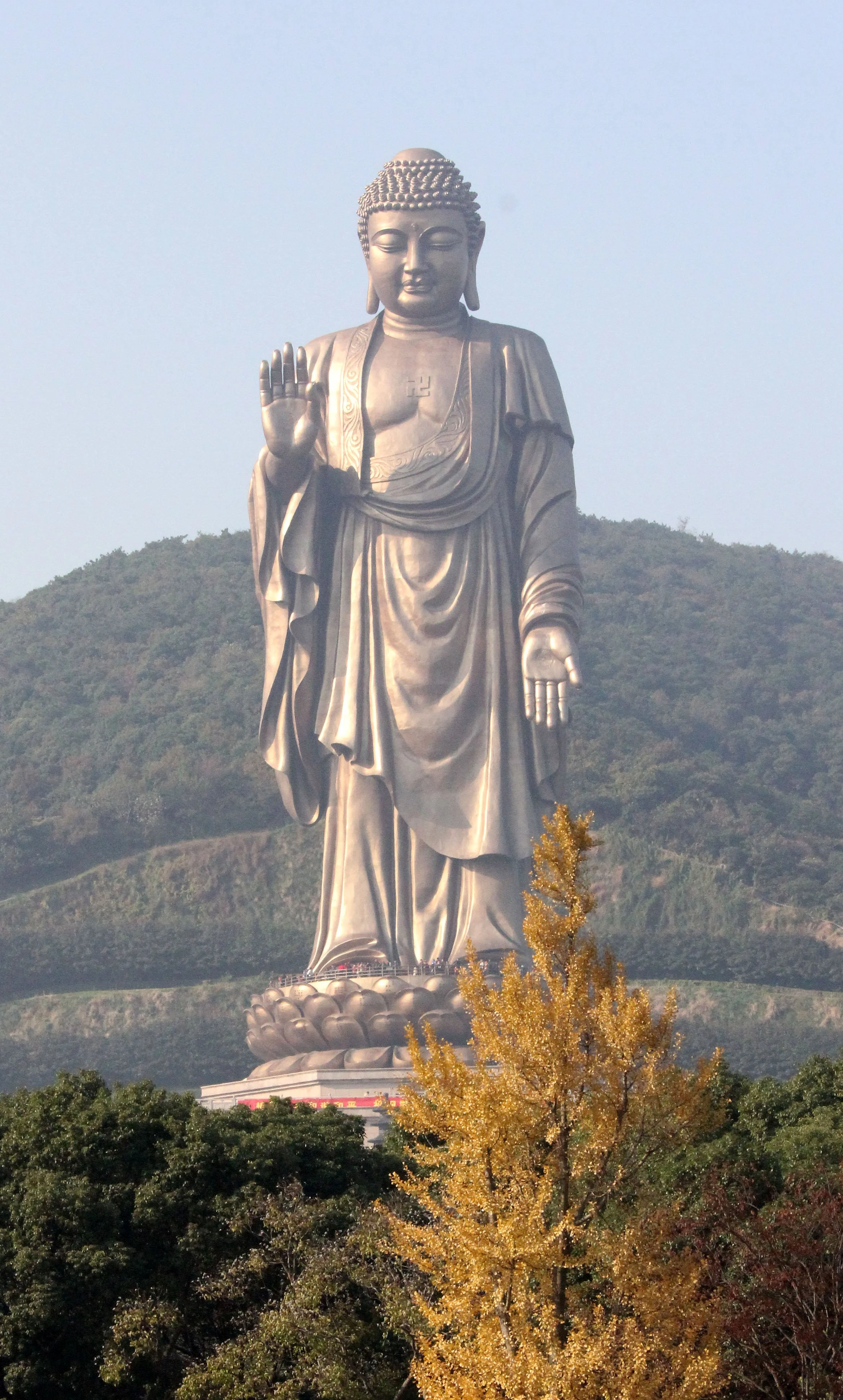 LING SHAN - WUXI CHINA (82).JPG