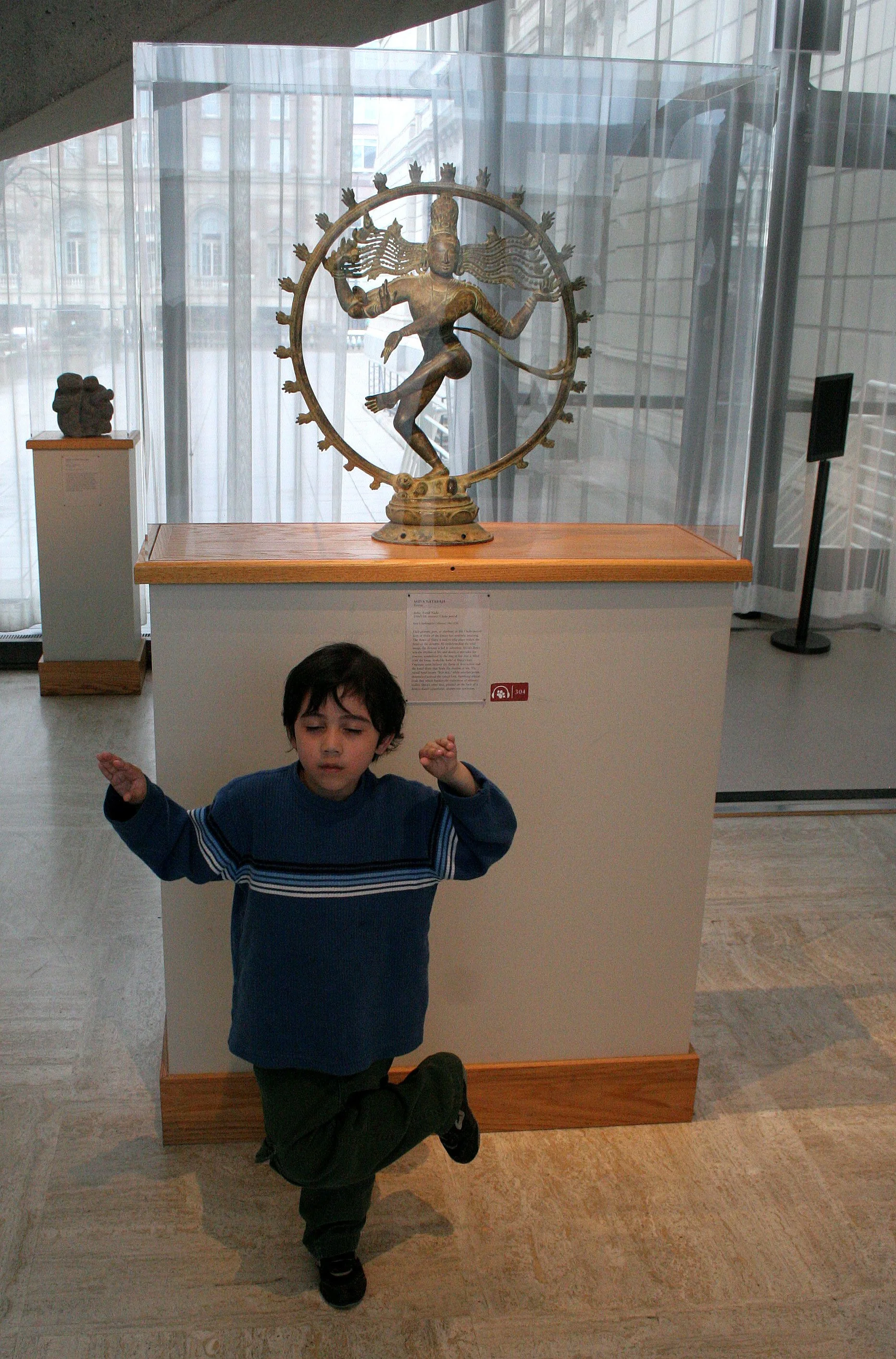 2008-3-30 CHICAGO SPRING TRIP - ART INSTITUTE (26).JPG