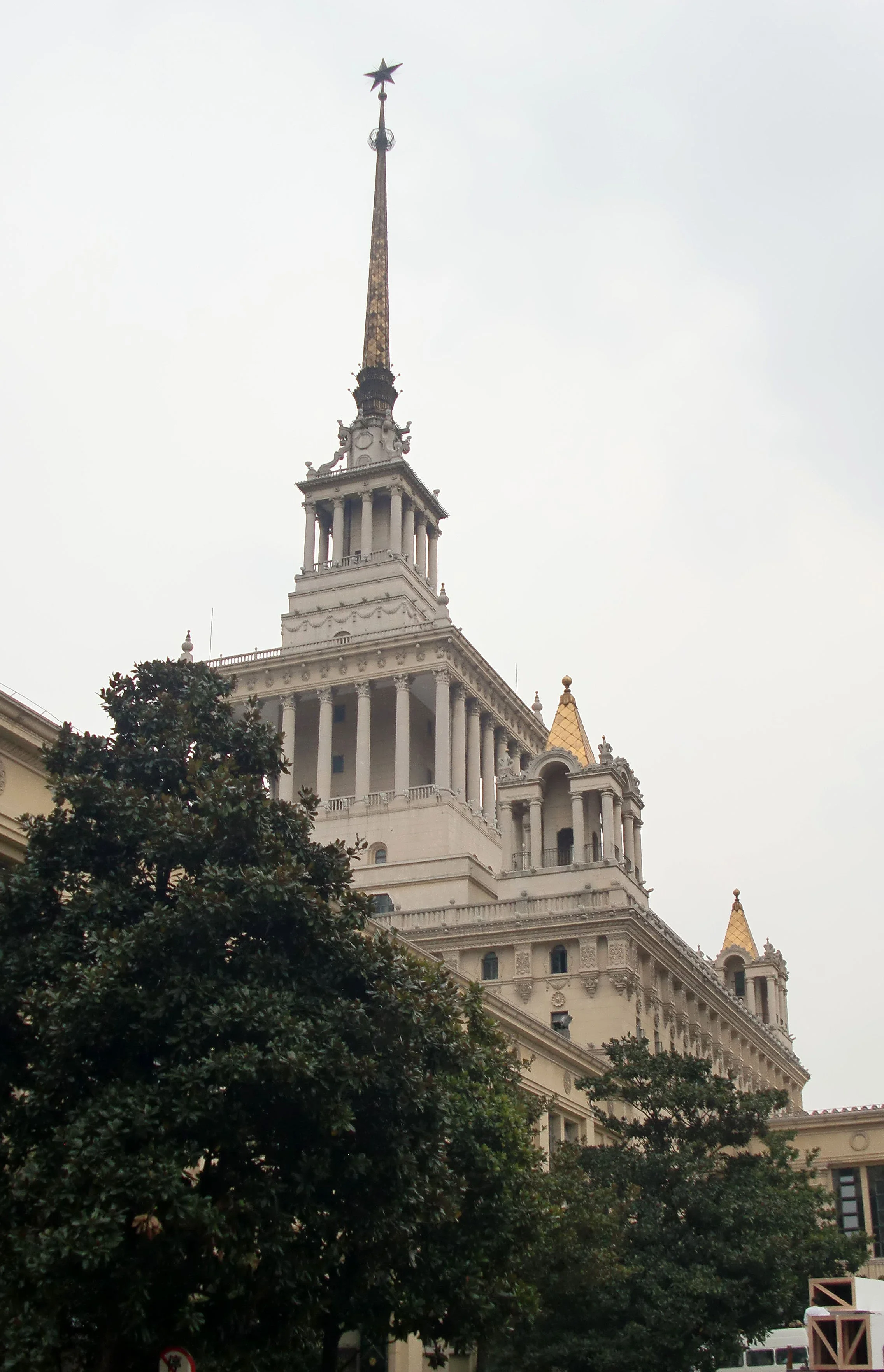 2010-10-9 SHANGHAI - THE PORTMAN AREA OF TOWN (4).JPG