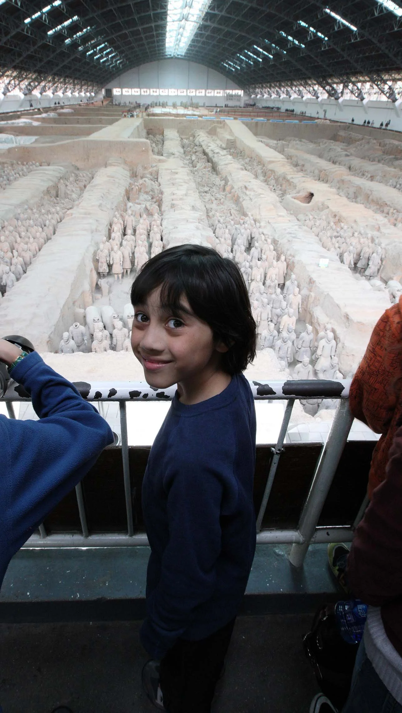 XIAN - TERRA COTTA WARRIORS - MARCH 2011 (8).JPG