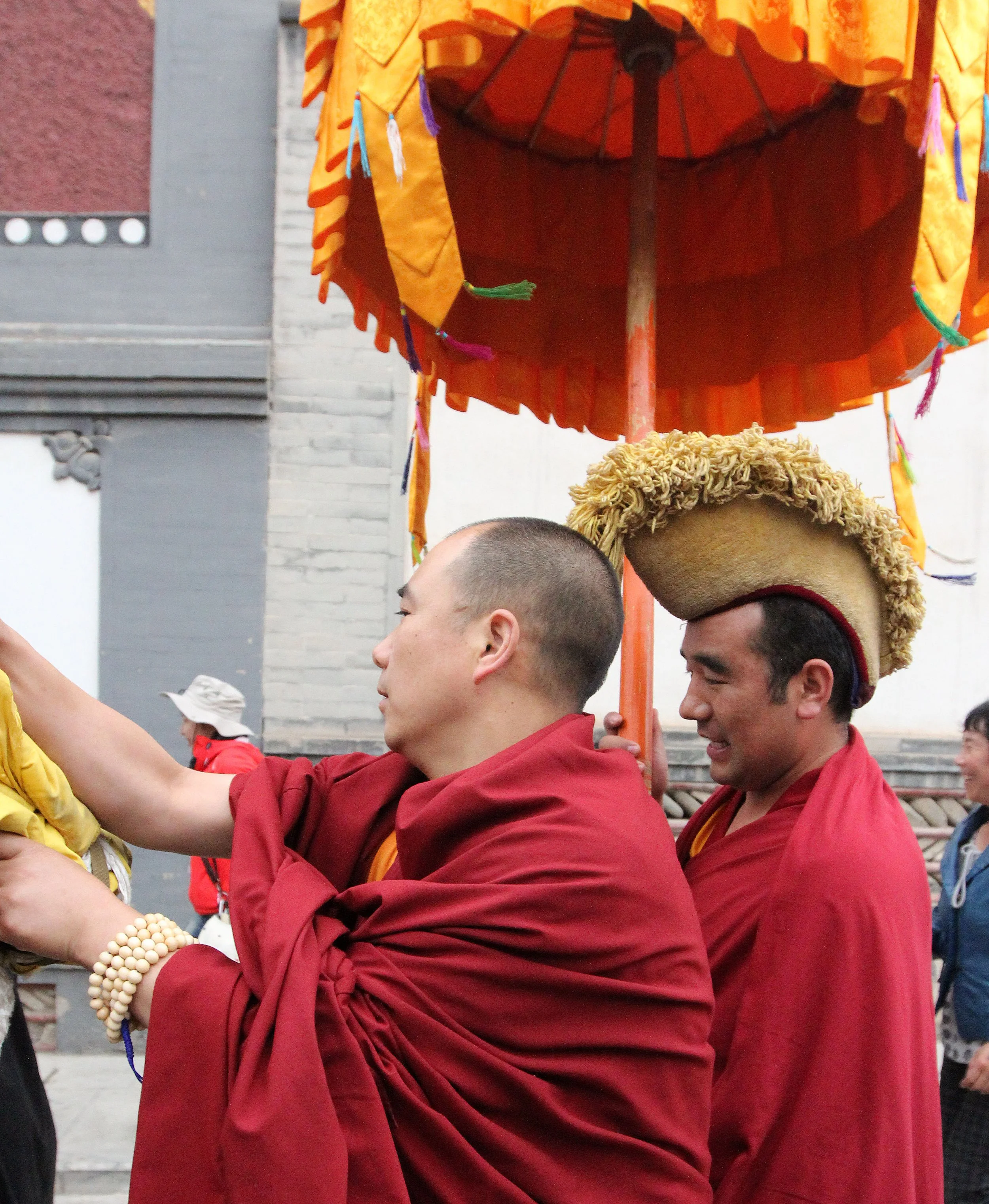 KUMBUM MONASTERY - QINGHAI - SUNNING BUDDHA FESTIVAL 2013 (138).JPG