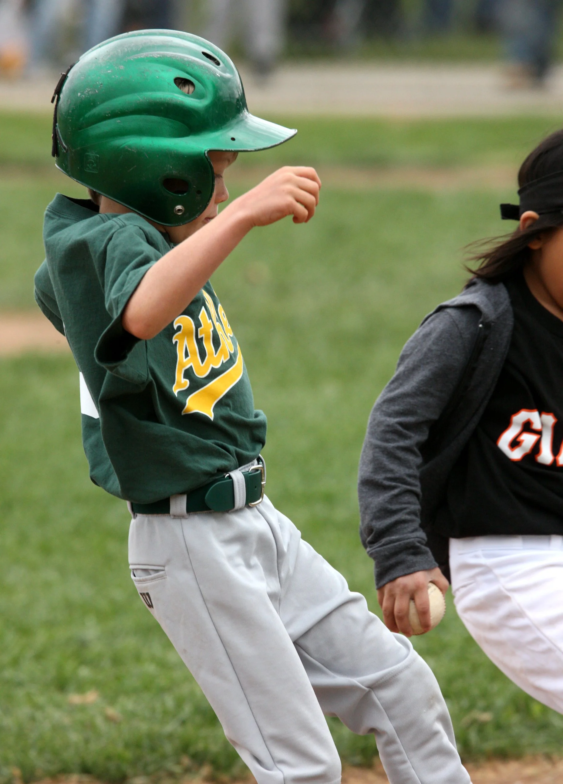 2010-4-10 ETHAN'S BIG GAME - SACRAMENTO - ROADTRIP 2010 (36).JPG