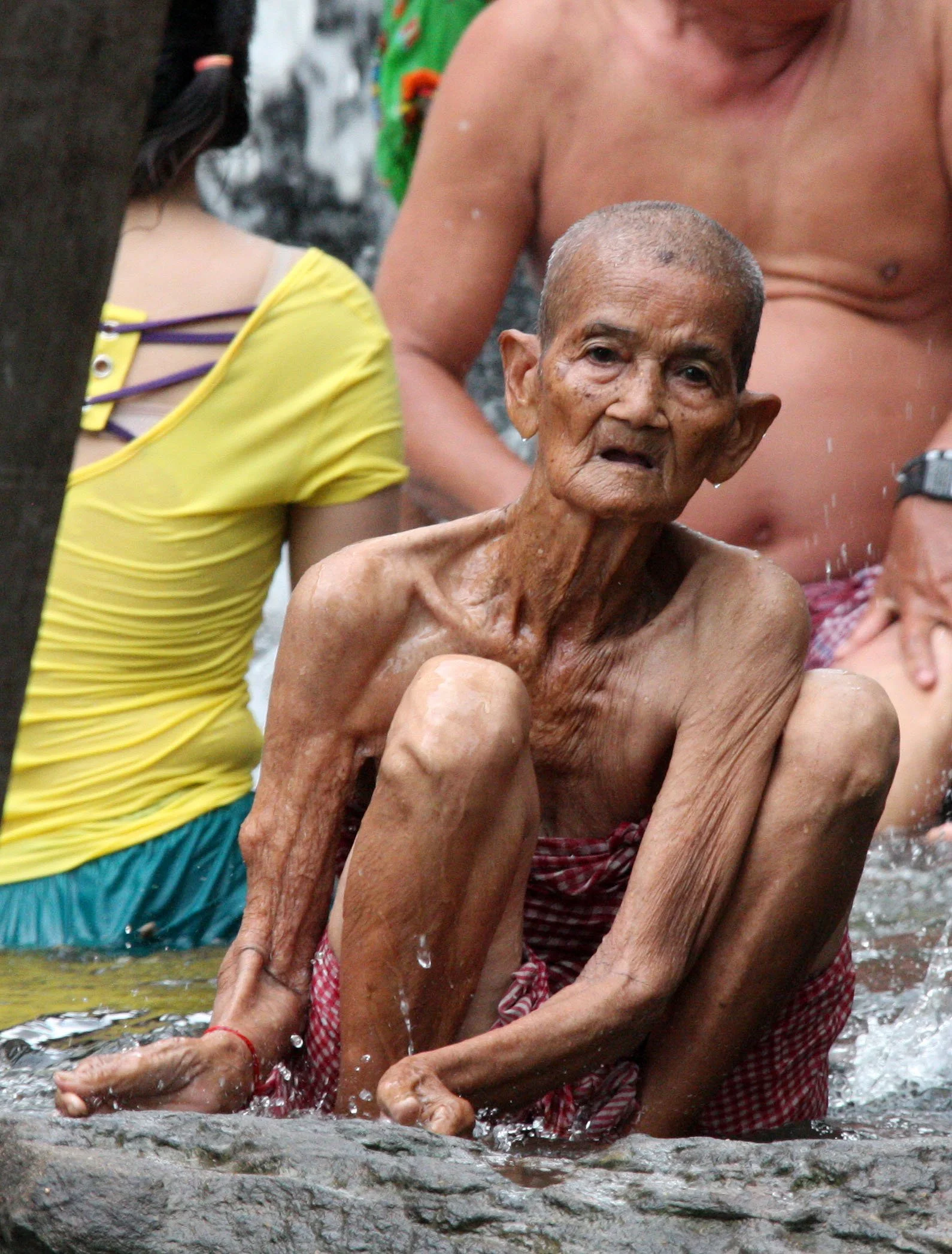 KULEN MOUNTAIN CAMBODIA - 1000 LINGHA RIVER (54).JPG