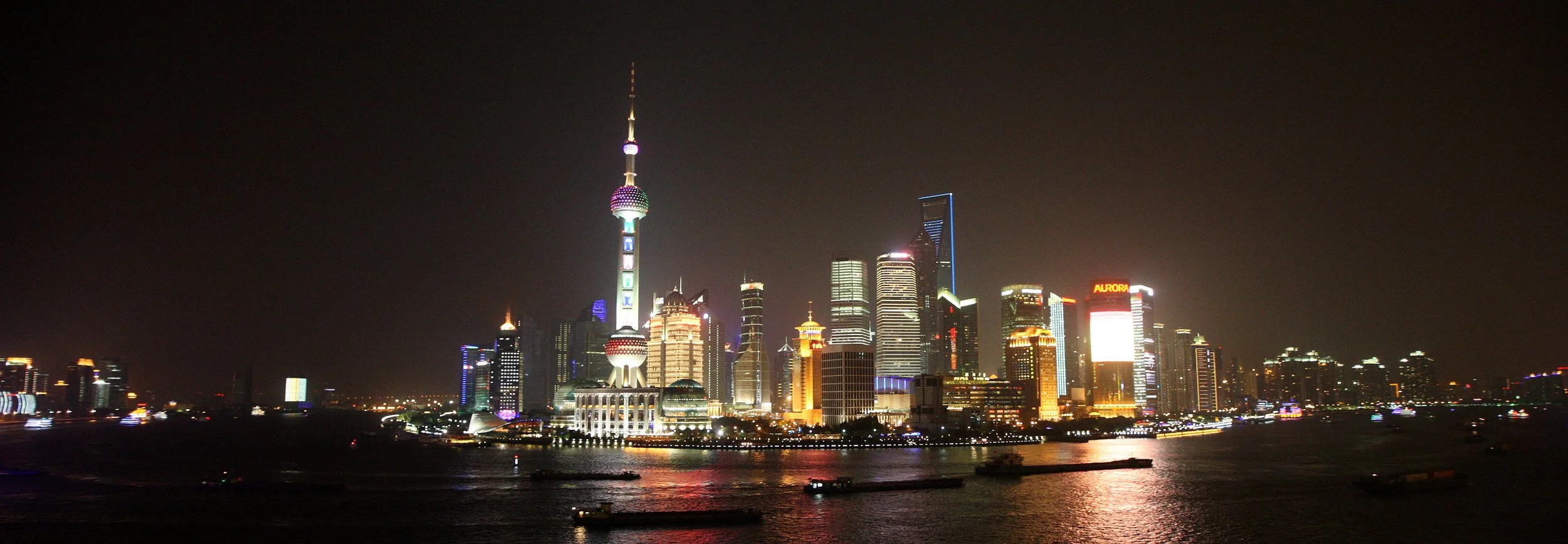 2011-4-29 NIGHT AT SHOOK AT 19 BUND SHANGHAI (234).JPG