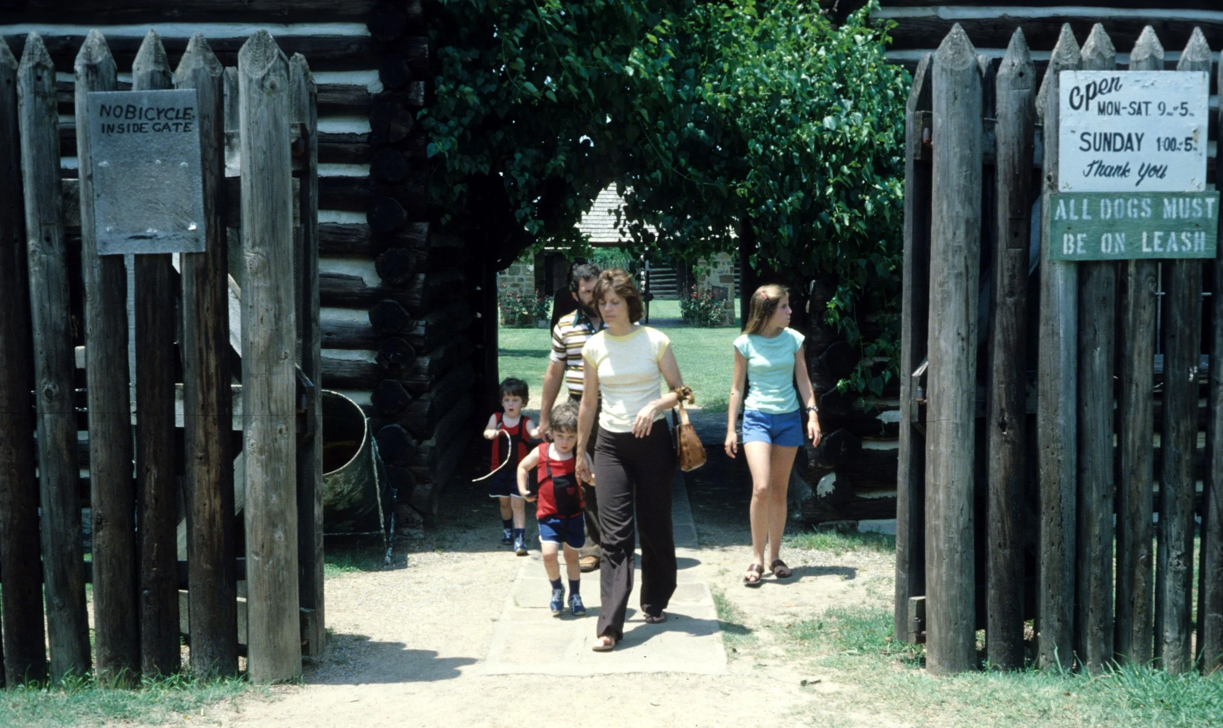 1977 - SUMMER TRIP - NEBRASKA - FORT SOMETHING AA.jpg