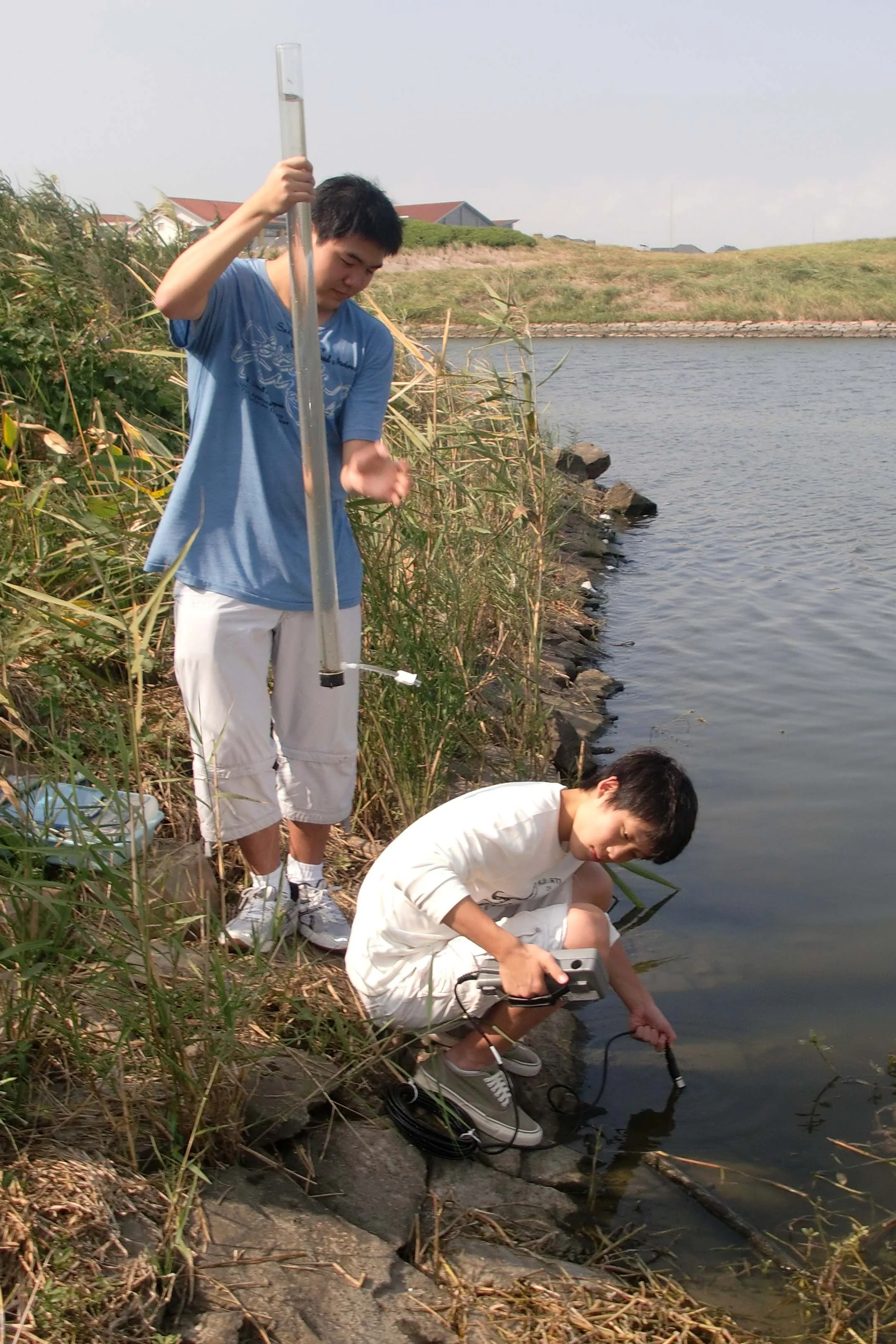 SOIL LAB - SAS APES CLASS FALL 2011 (14).JPG